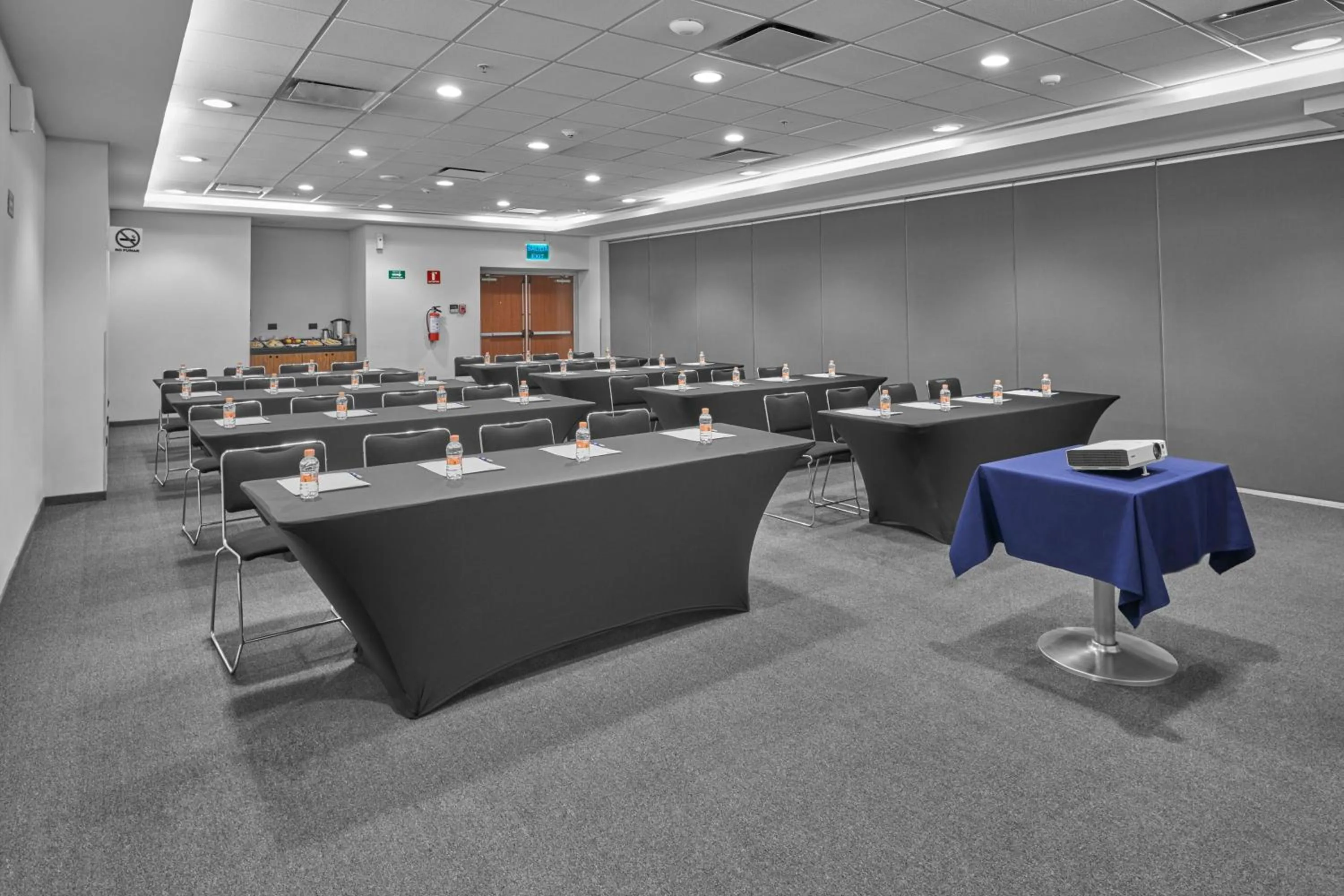 Meeting/conference room in City Express by Marriott Matamoros