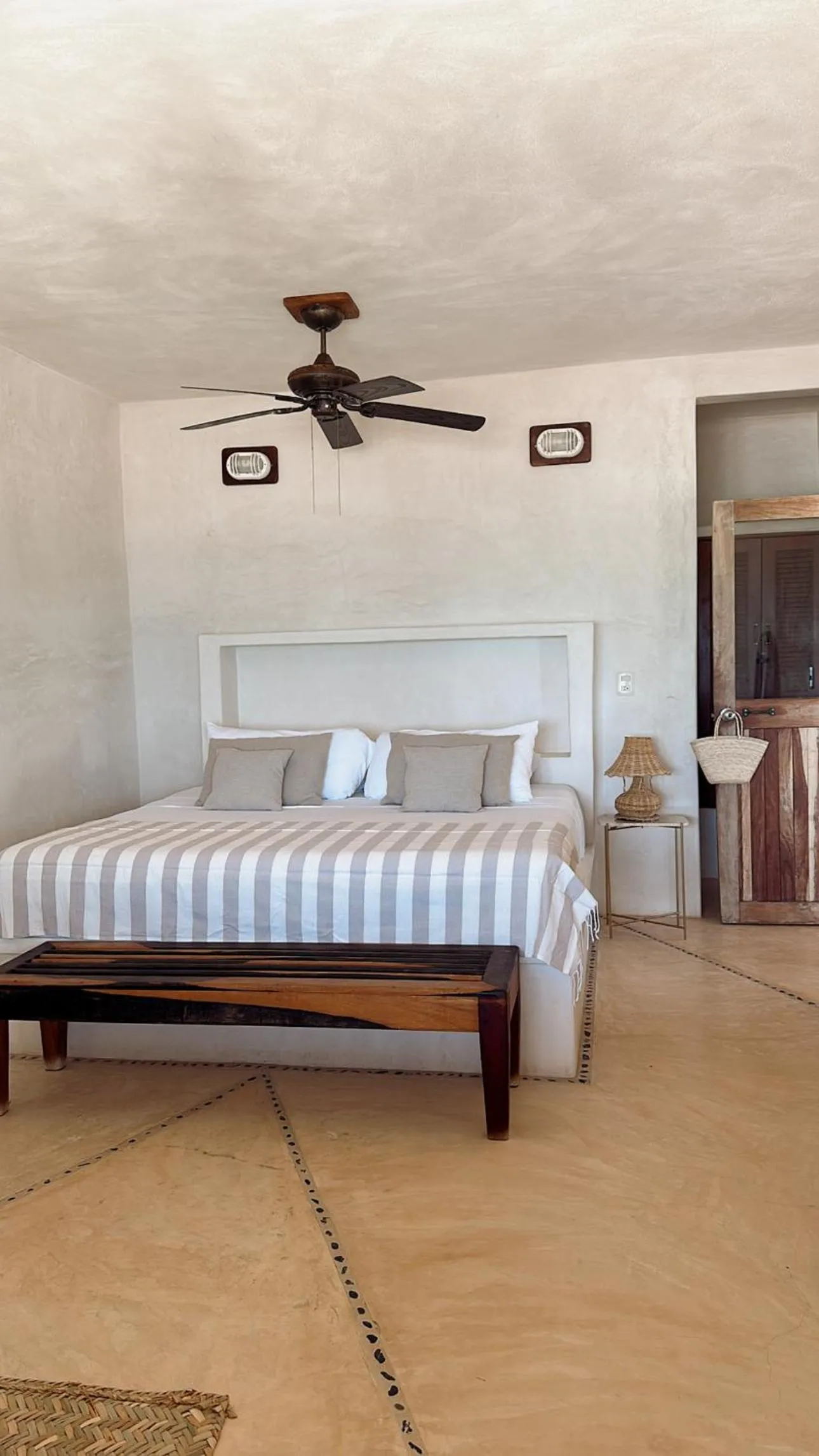 Bedroom, Bed in La Conchita Tulum