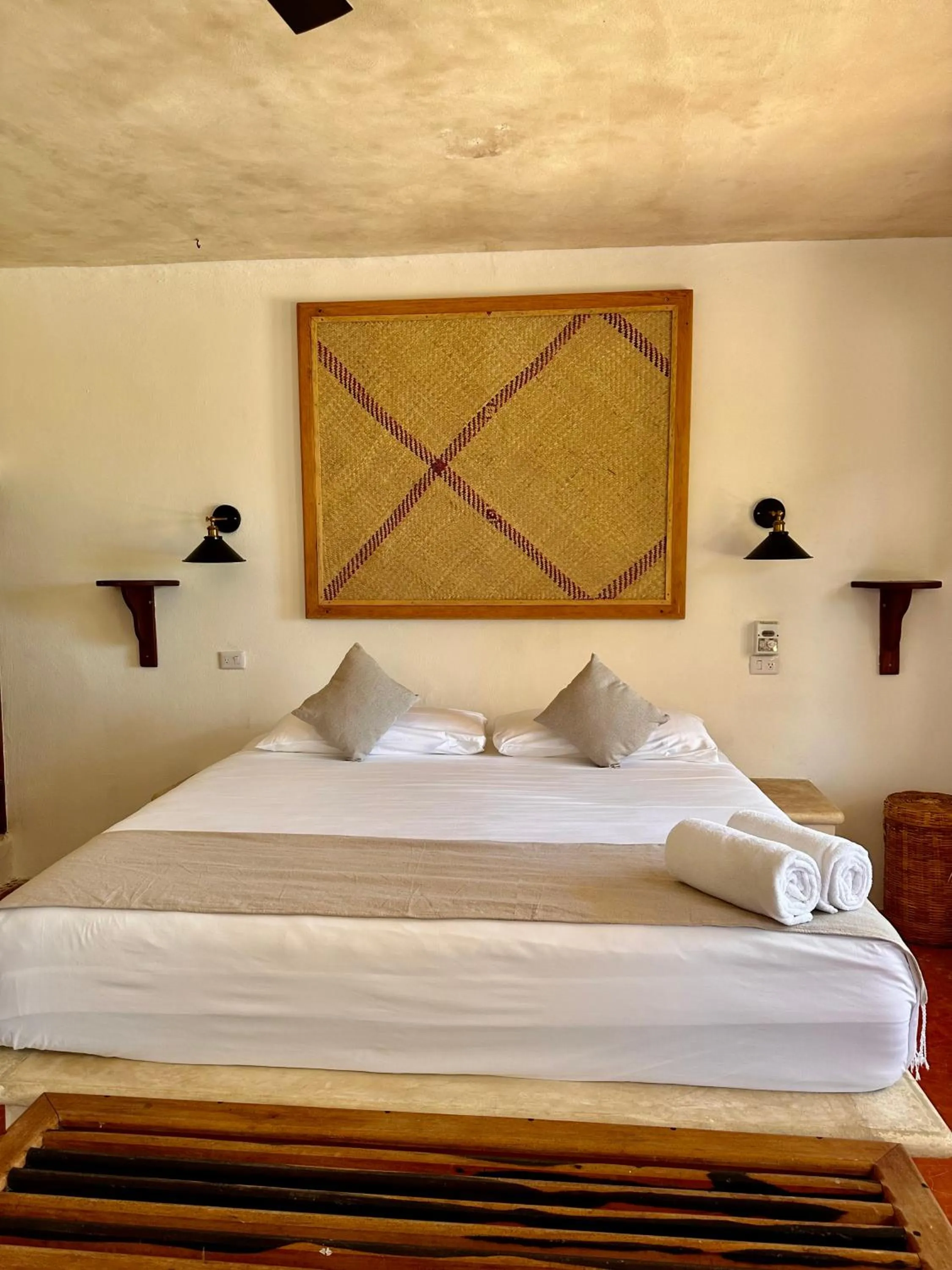 Bed in La Conchita Tulum