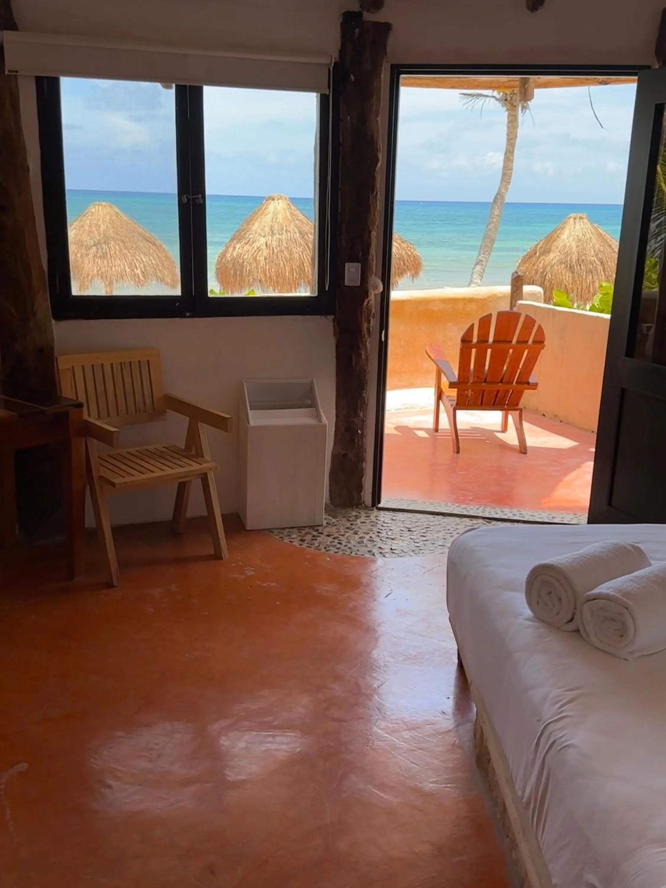 Bed in La Conchita Tulum