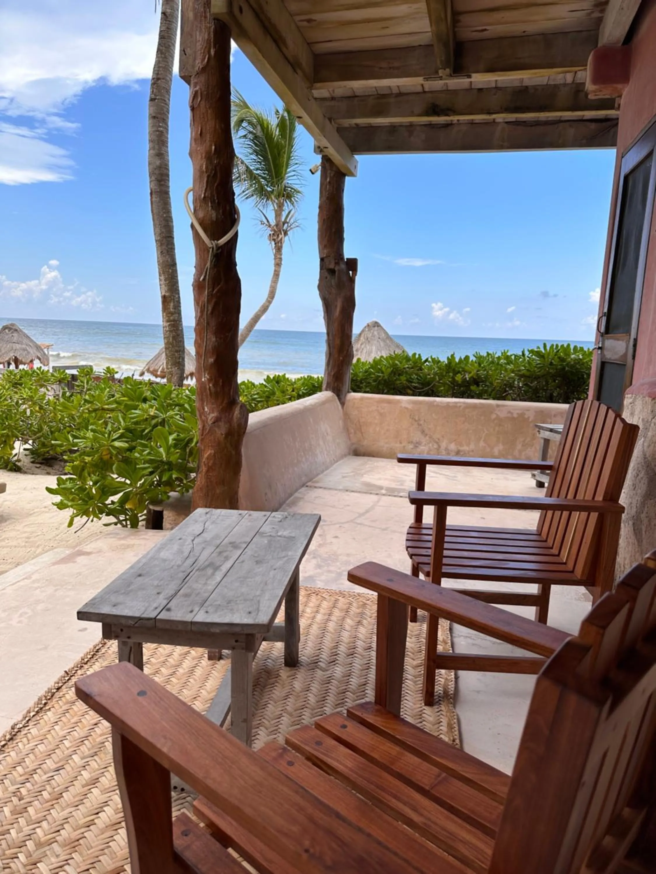 Patio in La Conchita Tulum