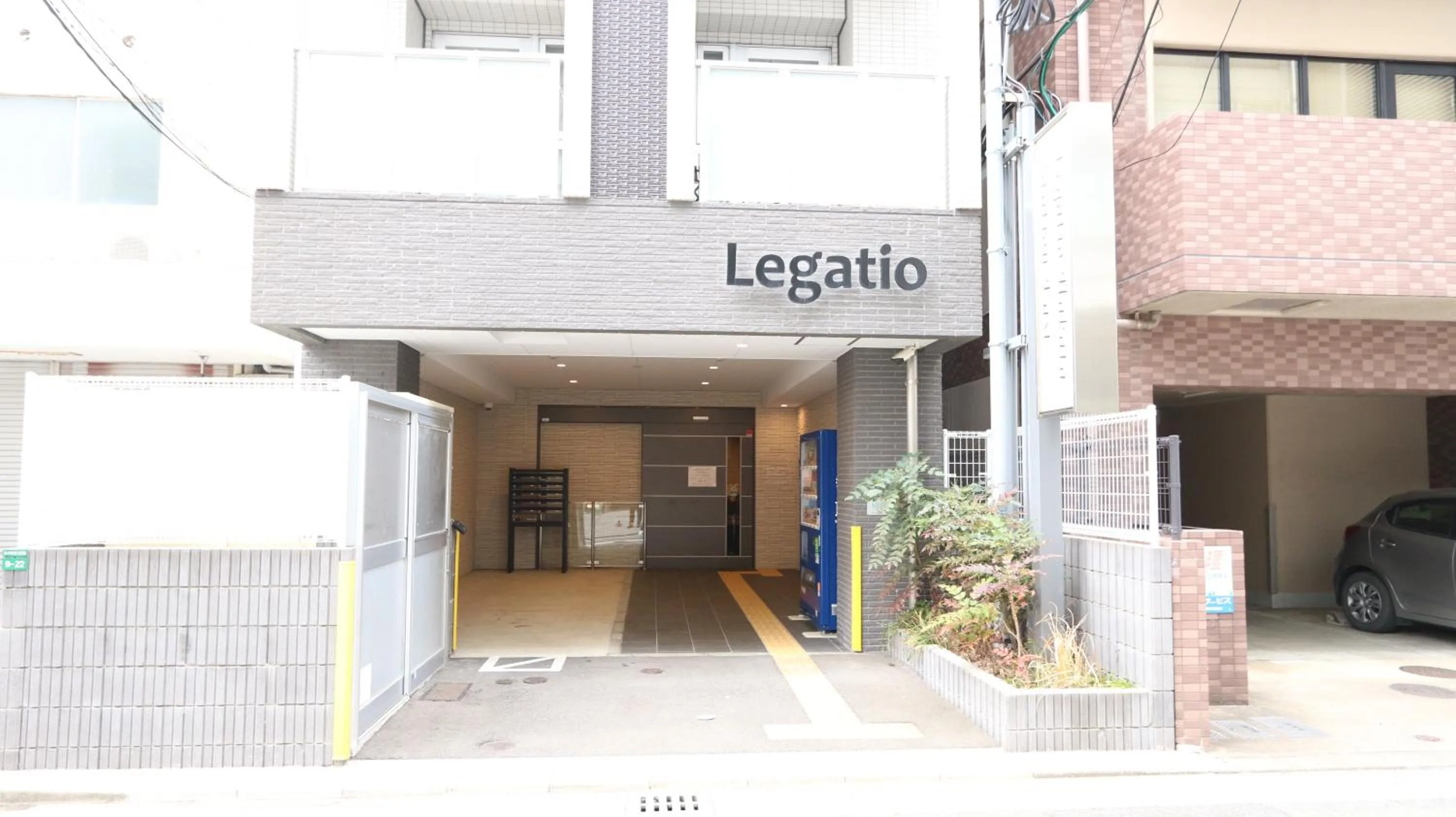 Property building in Legatio HAKATA Station East