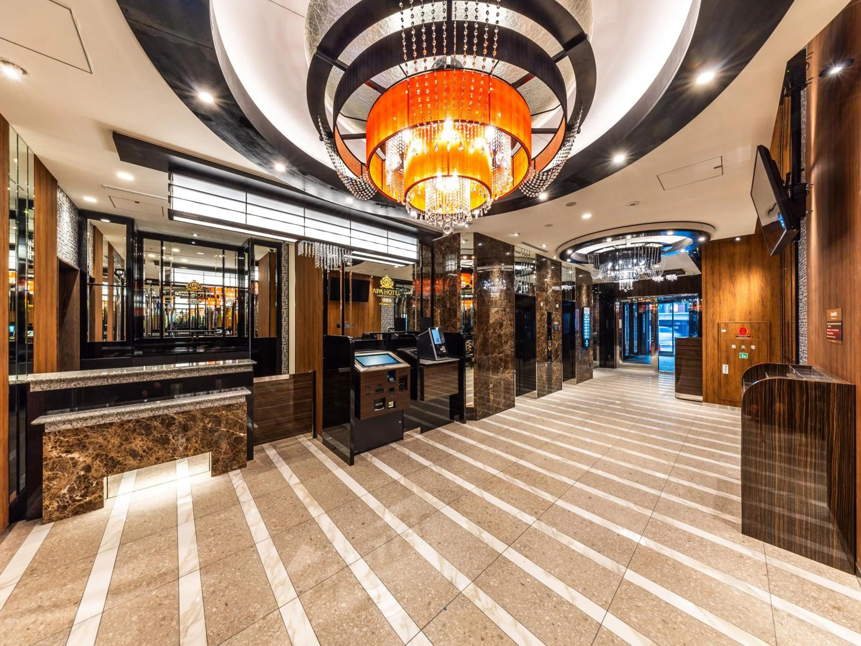Lobby or reception in APA Hotel Tokyo Nishikasai Ekimae