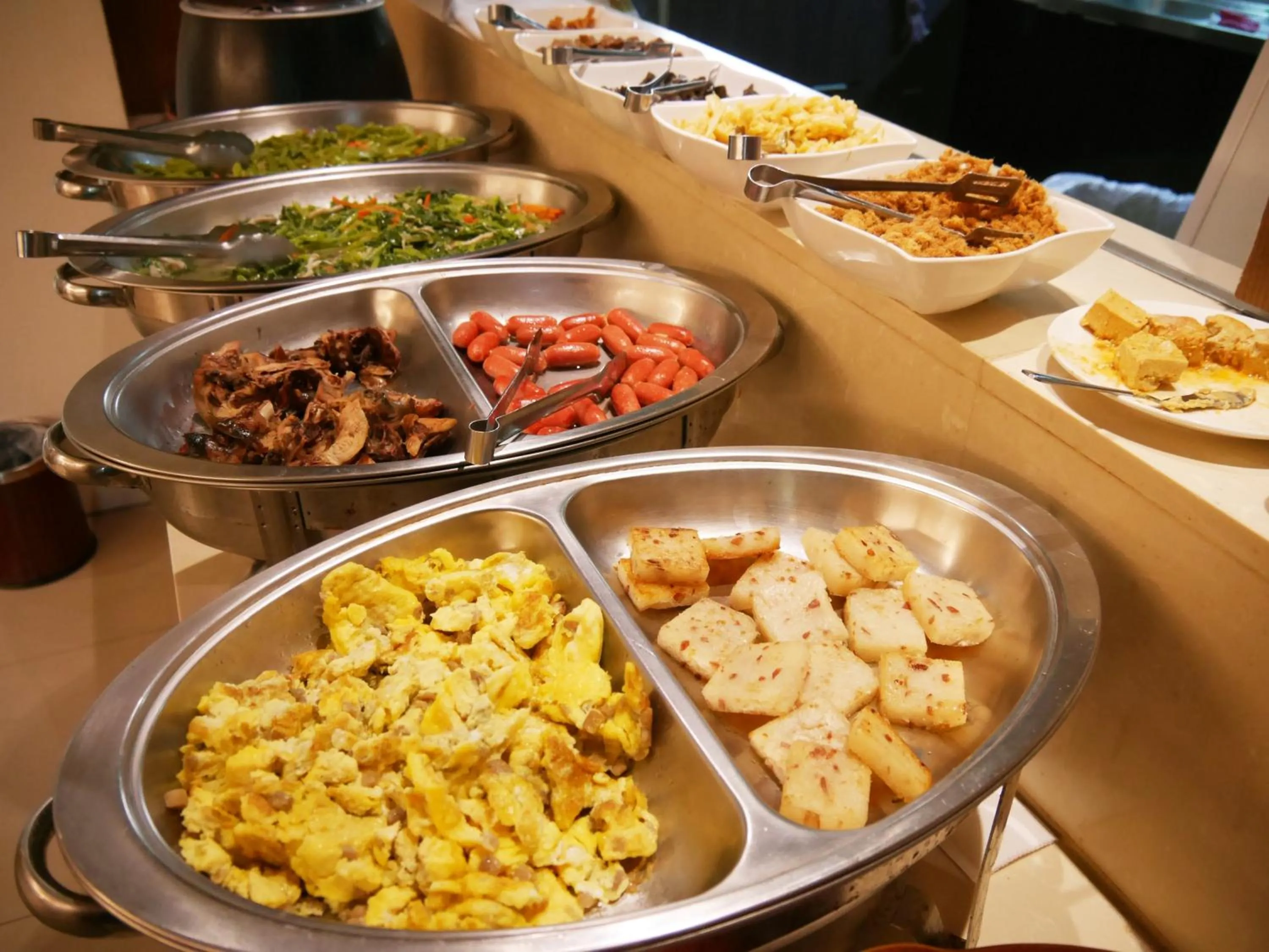 Restaurant/places to eat in Lanshy Motel