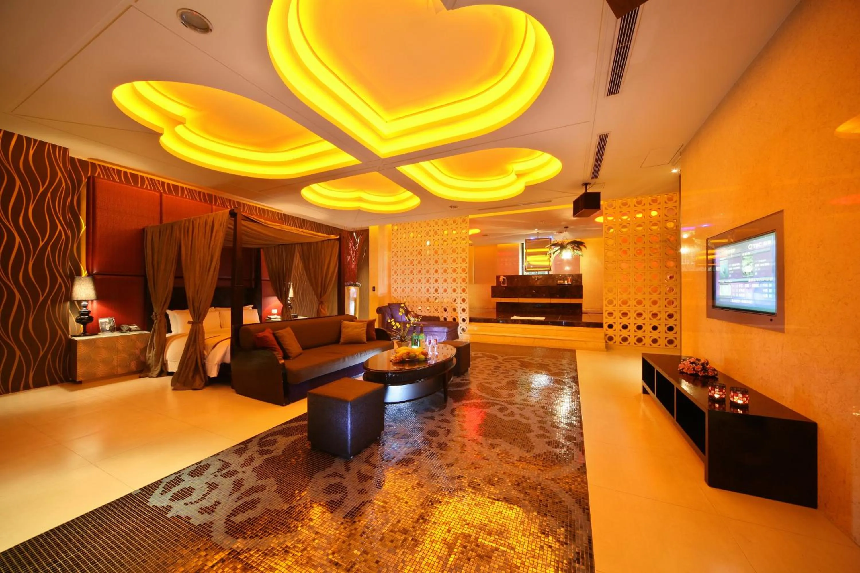 Photo of the whole room in Lanshy Motel