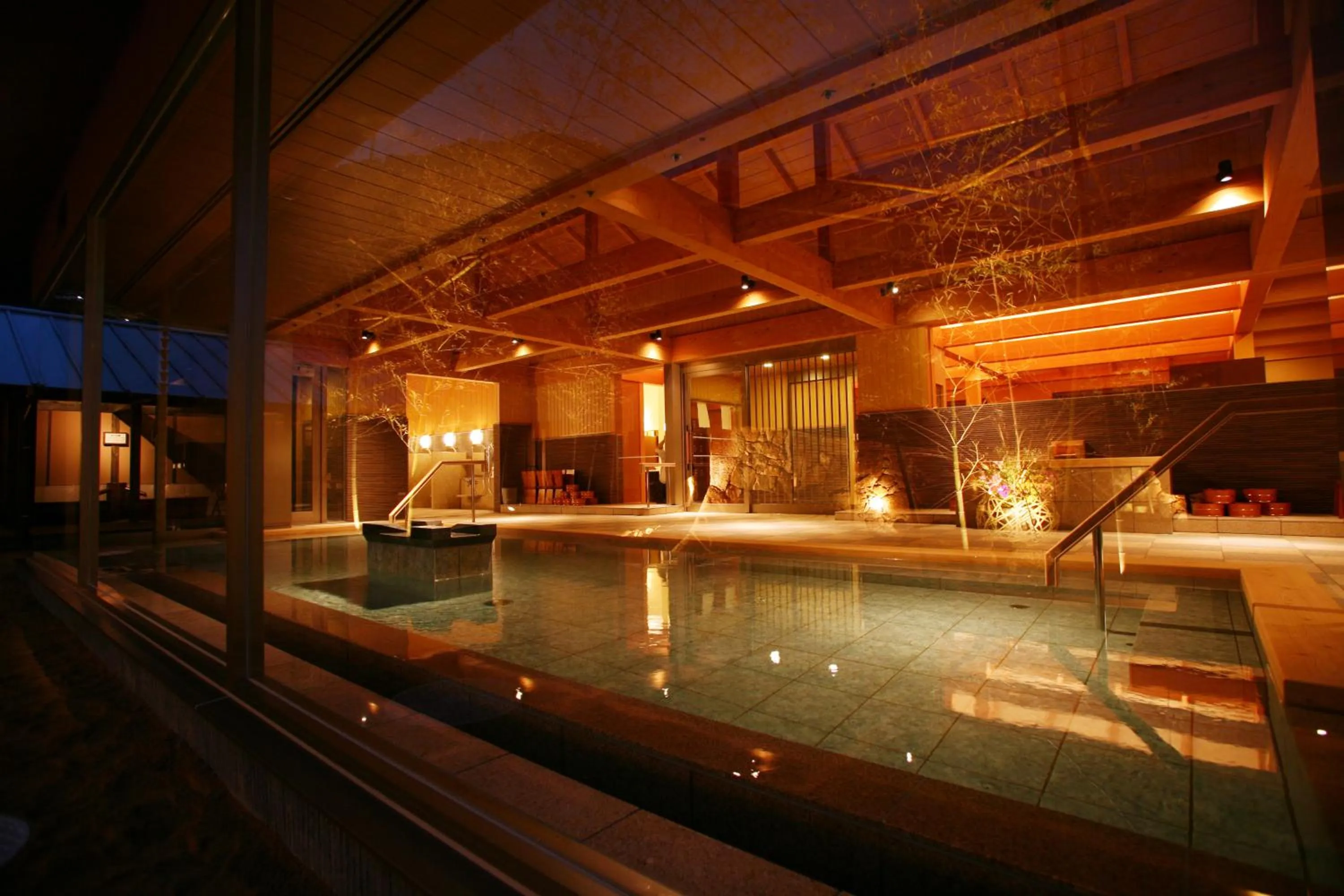 Hot Spring Bath in Hagihonjin