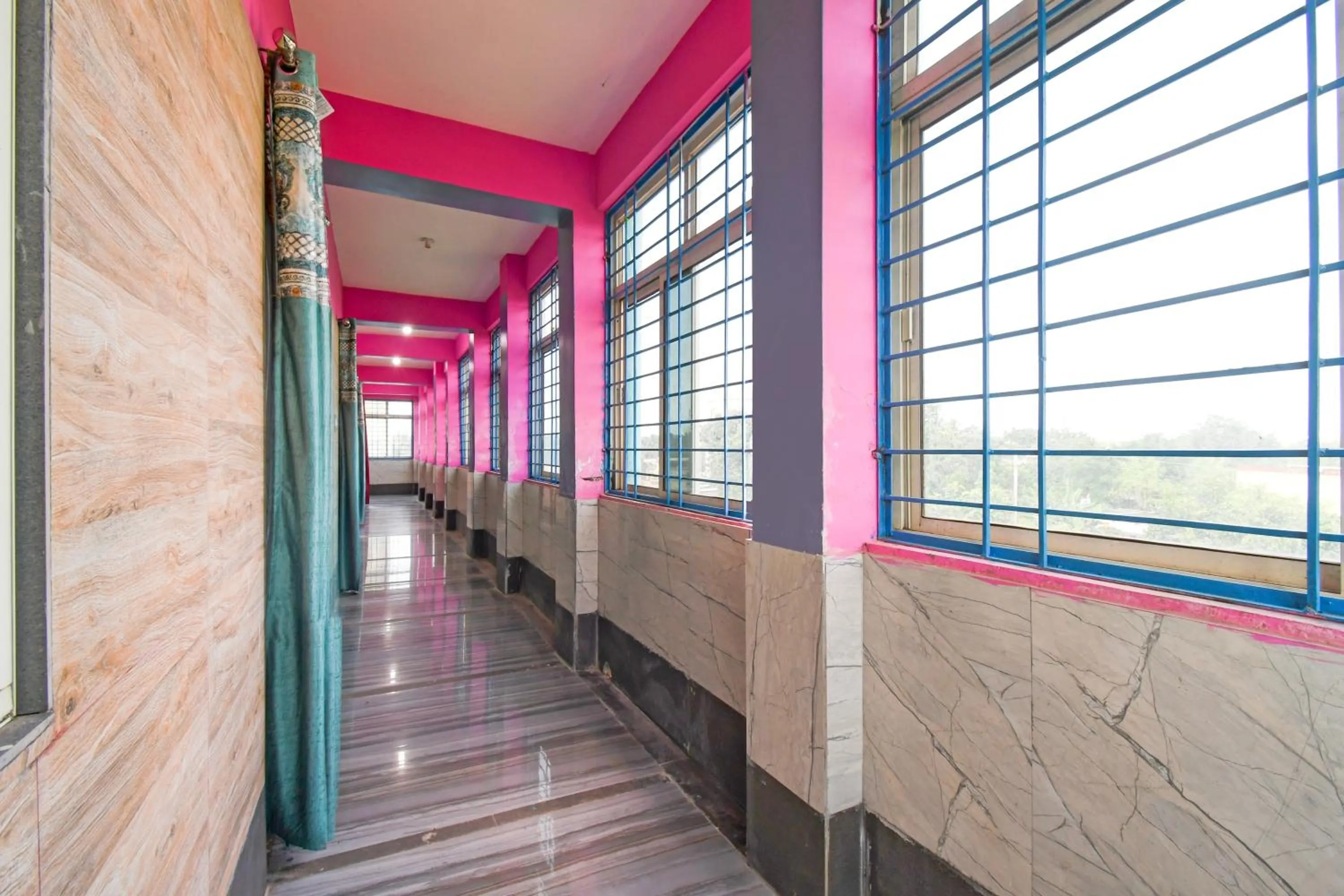 Lobby or reception in Hotel O The S2 INN