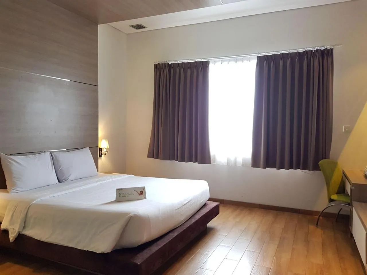 Bed in Whiz Prime Hotel Kelapa Gading