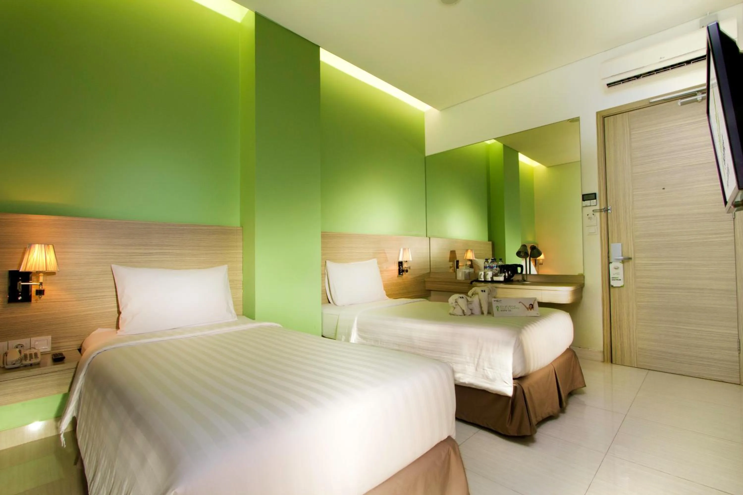 Bed in Whiz Prime Hotel Kelapa Gading