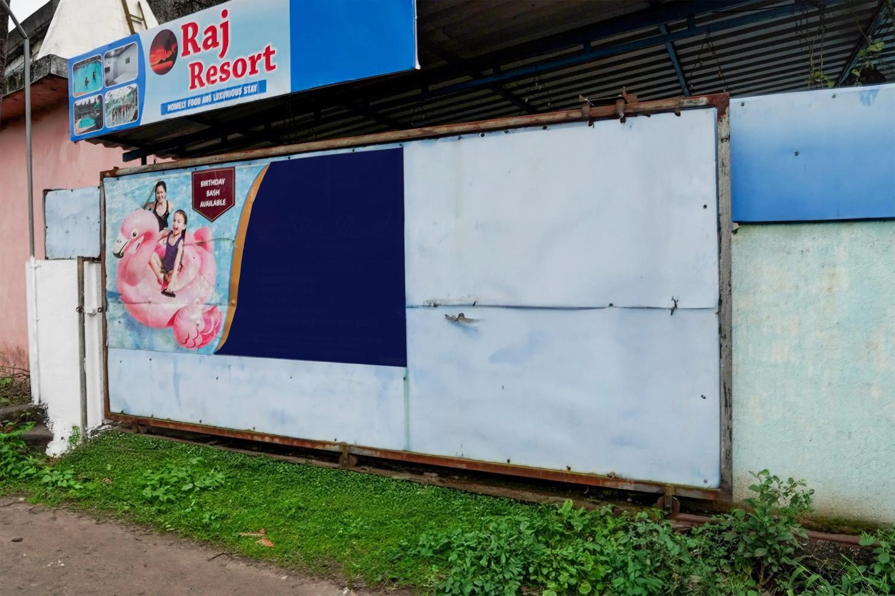 Facade/entrance in Hotel O Raj Resort