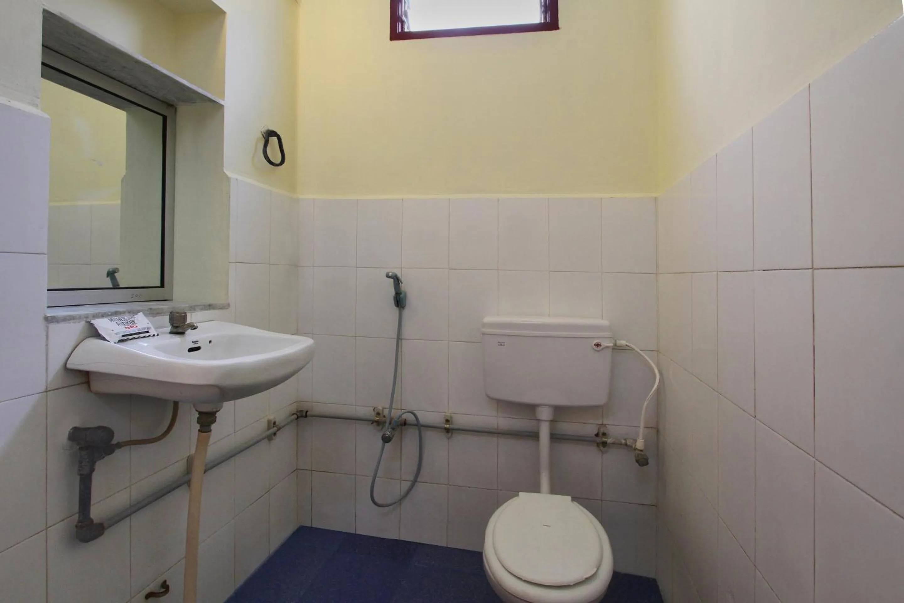 Bathroom in Hotel O Radhakrishna