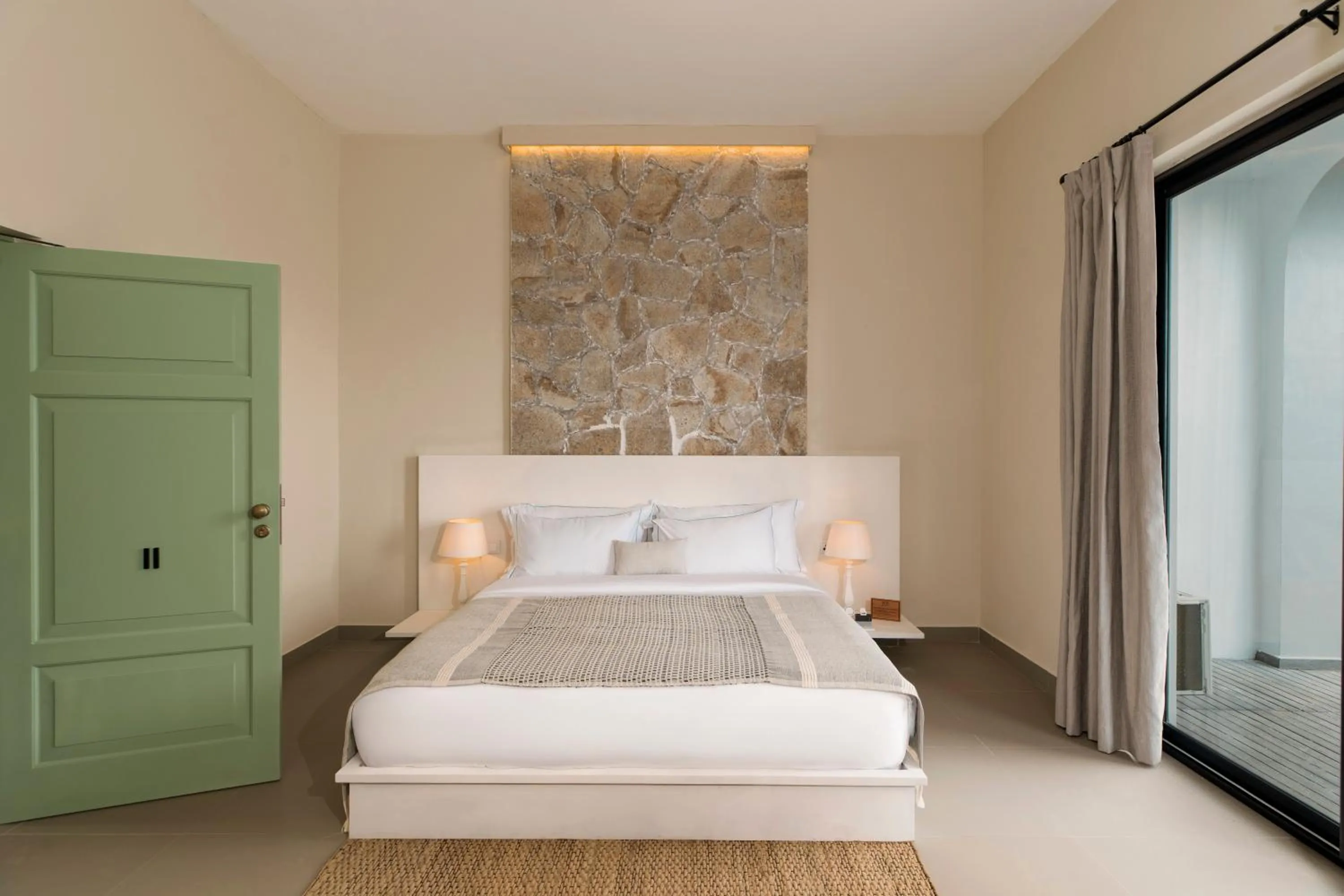 Bed in W15 Ambuluwawa