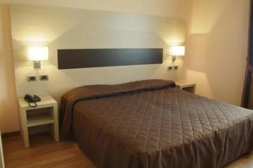 Photo of the whole room, Bed in Hotel Arthur