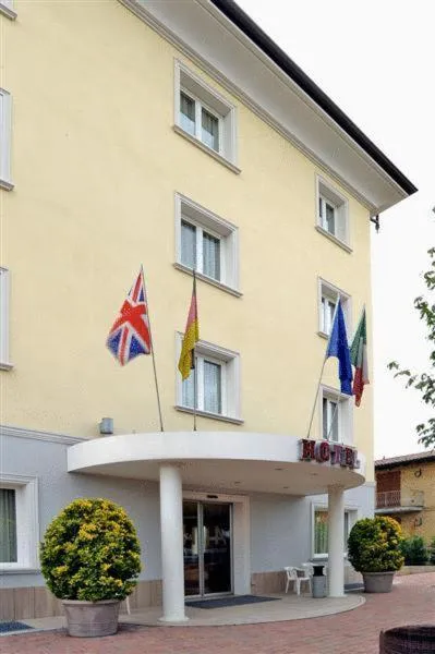 Facade/entrance in Hotel Arthur