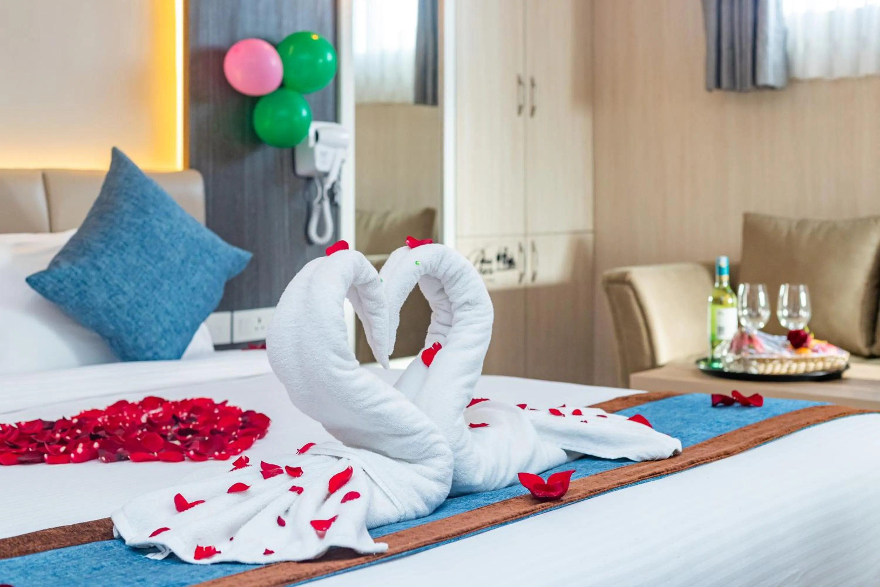 Decorative detail, Bed in Airport Diana Hotel