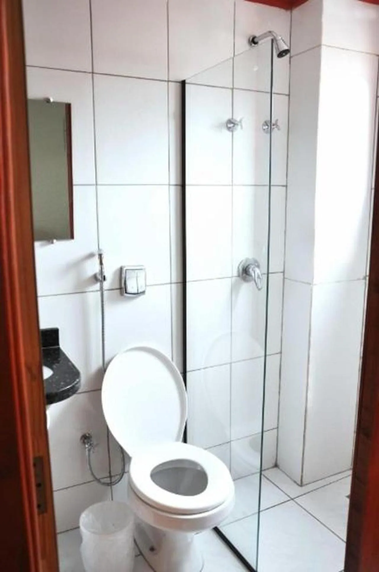 Bathroom in Turis Hotel & Choperia