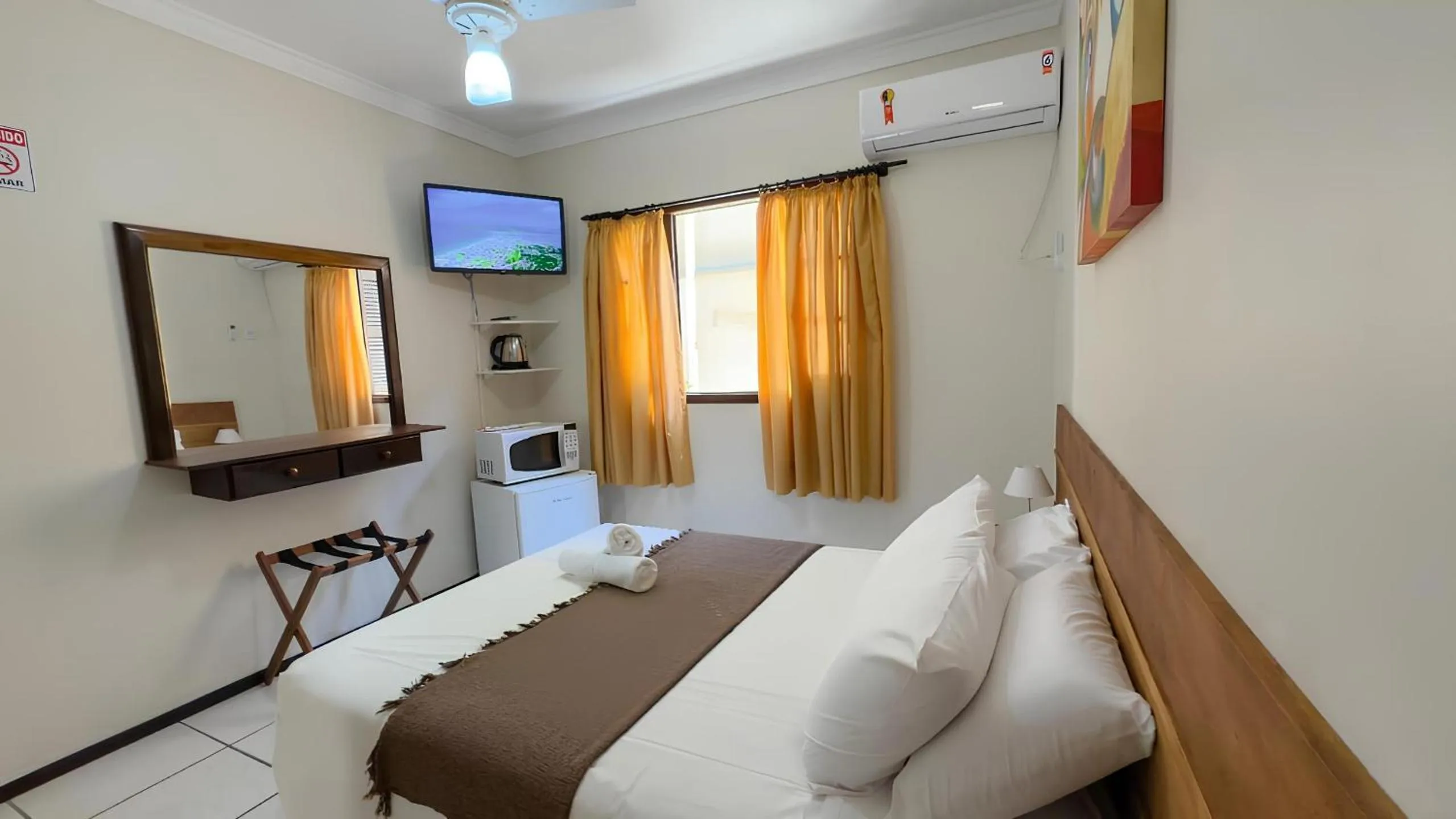 Bedroom, Bed in Água Marinha de Bombas - Bombinhas