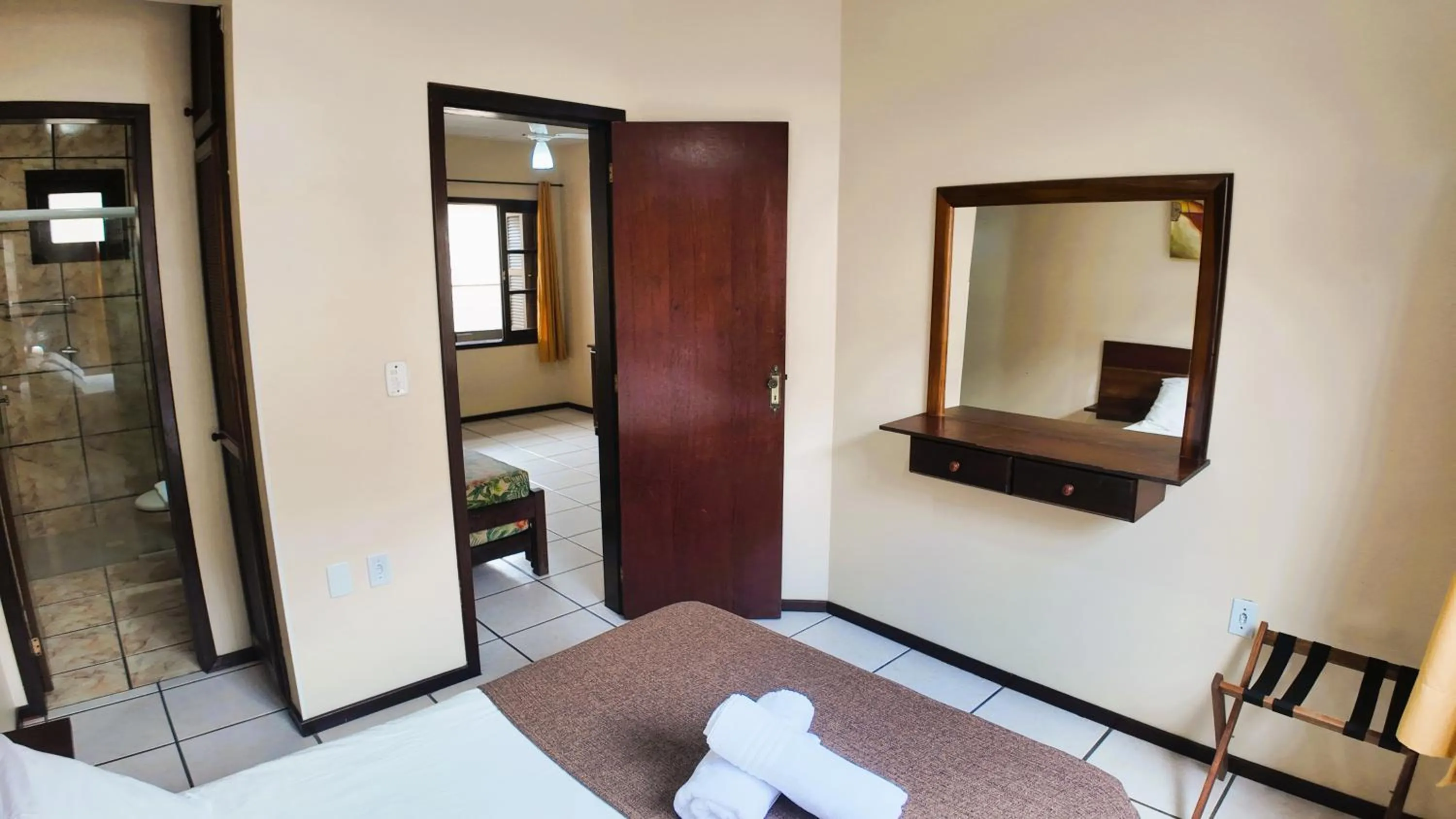 Bedroom, Bed in Água Marinha de Bombas - Bombinhas