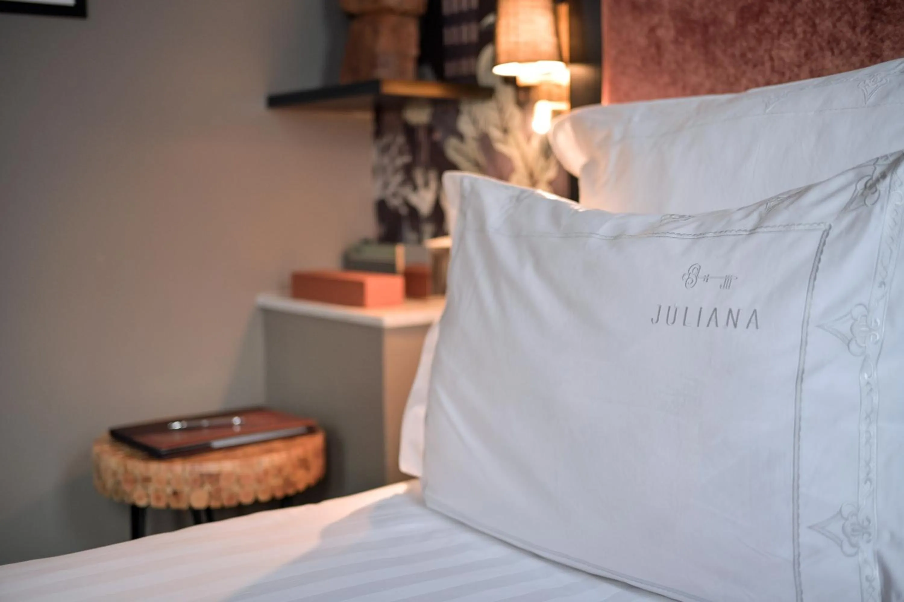 Bed in The One Alma Paris