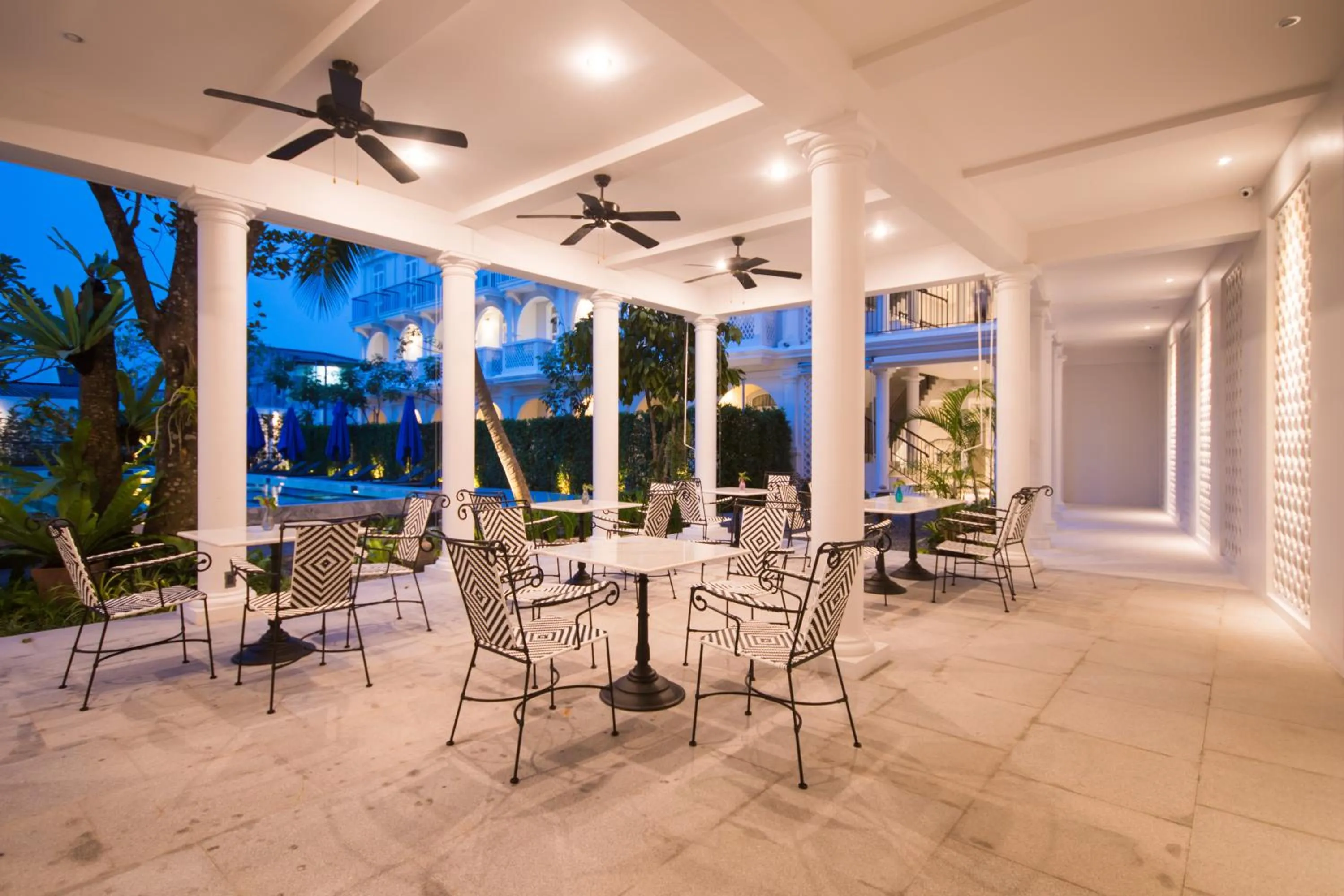 Restaurant/places to eat in Little Nyonya Hotel