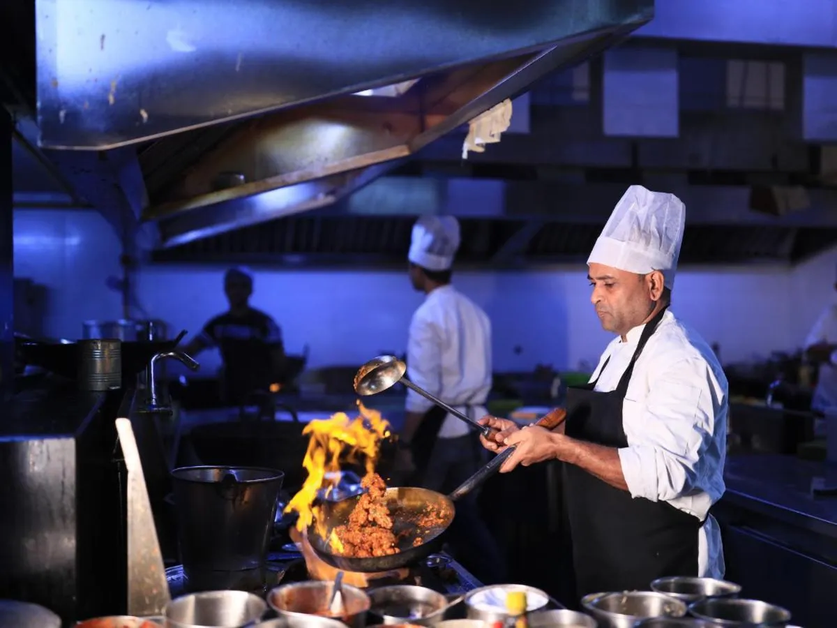 Dining area in D R Utthama Nellore - AM Hotel Kollection
