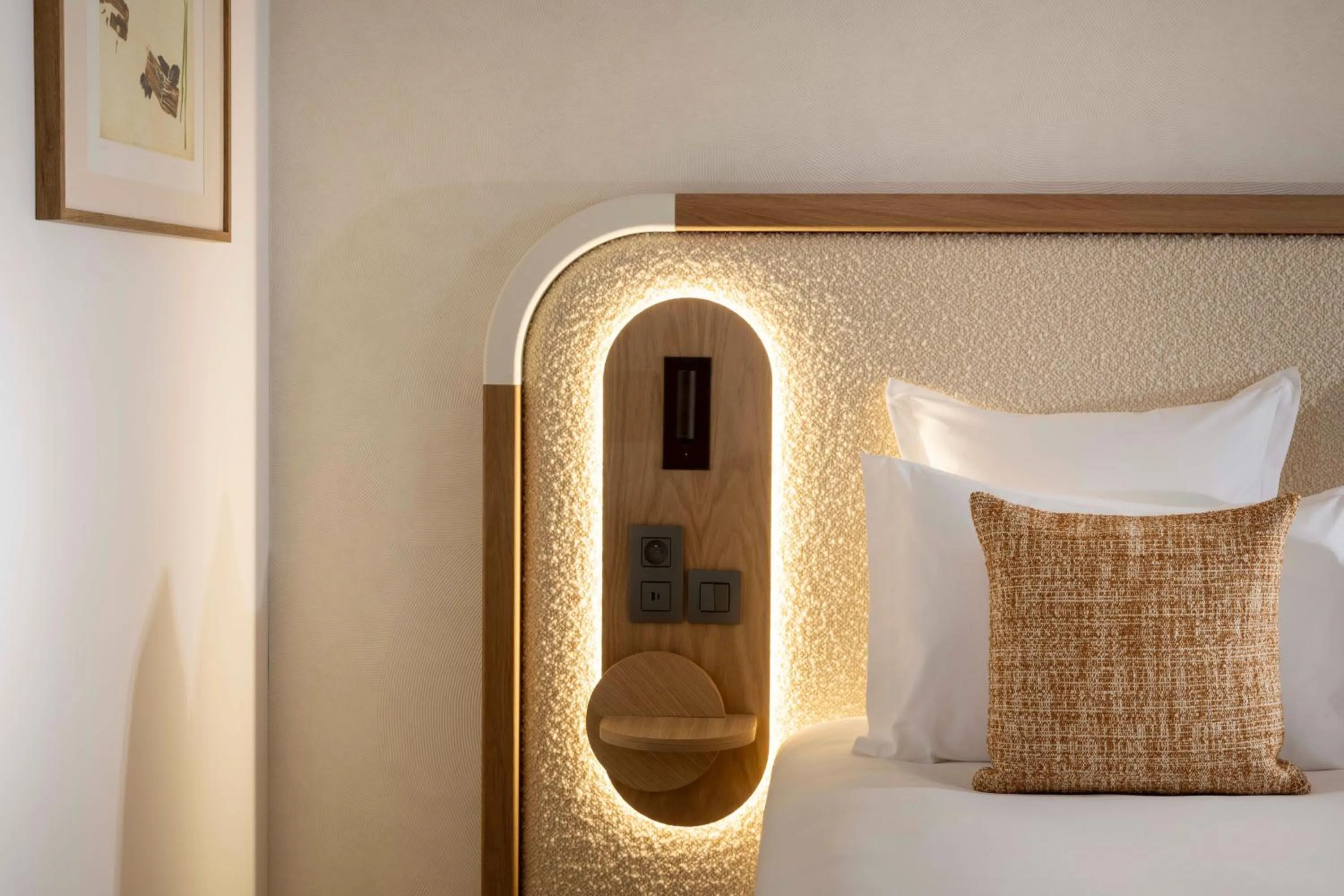 Bed in Madame Drouot & Spa - Opera