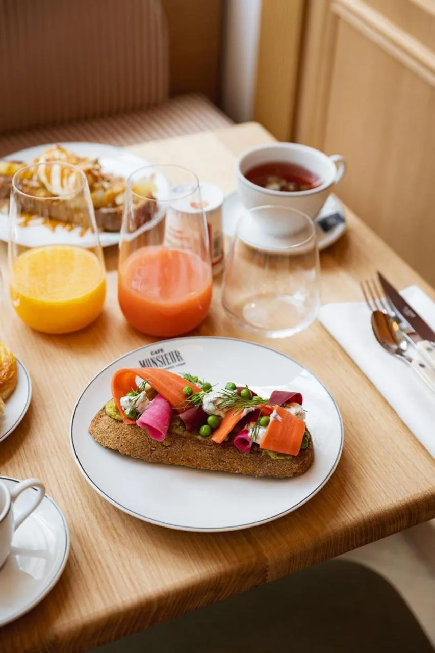 Food and drinks in Madame Drouot & Spa - Opera