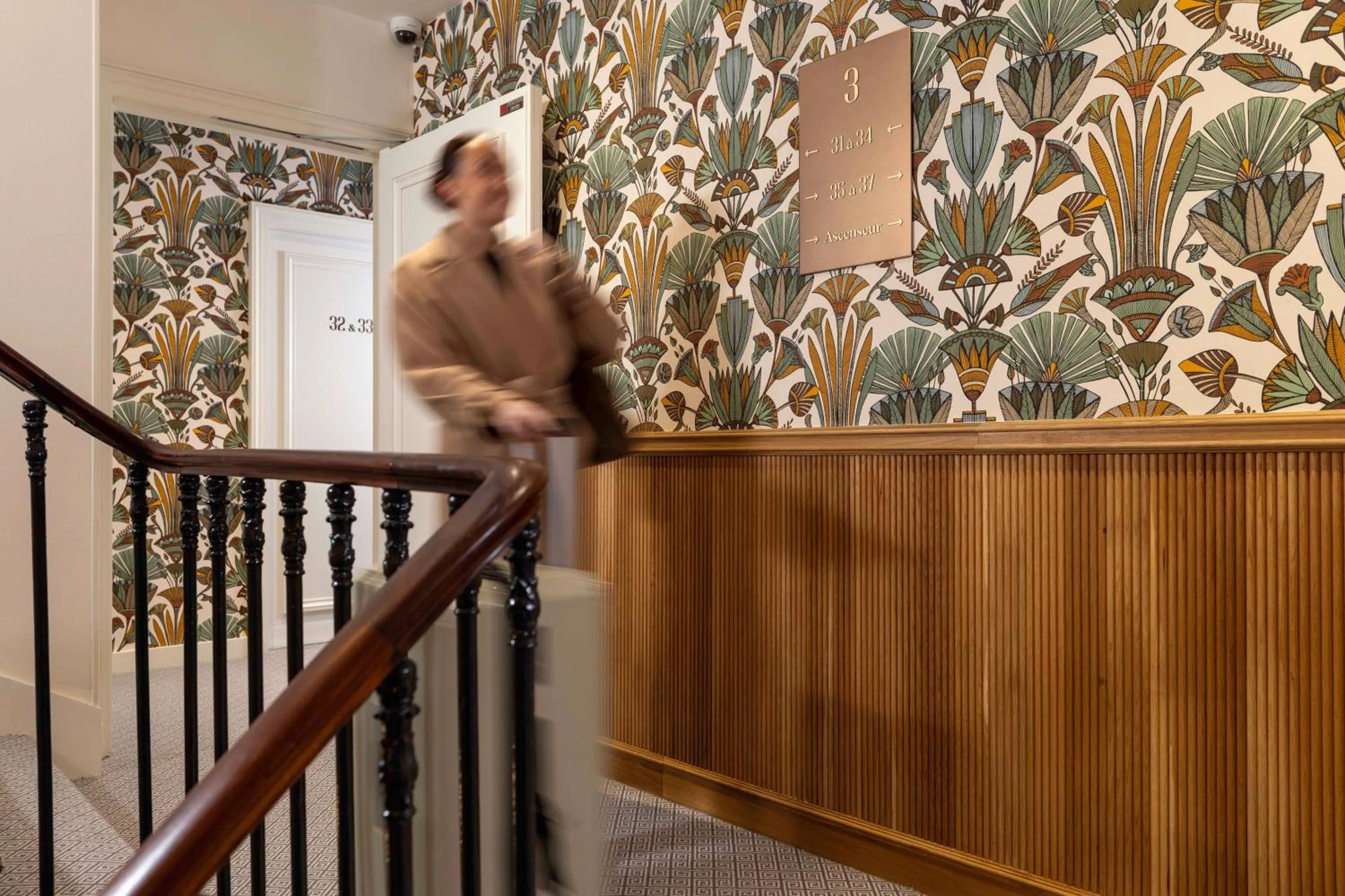 Property building in Madame Drouot & Spa - Opera