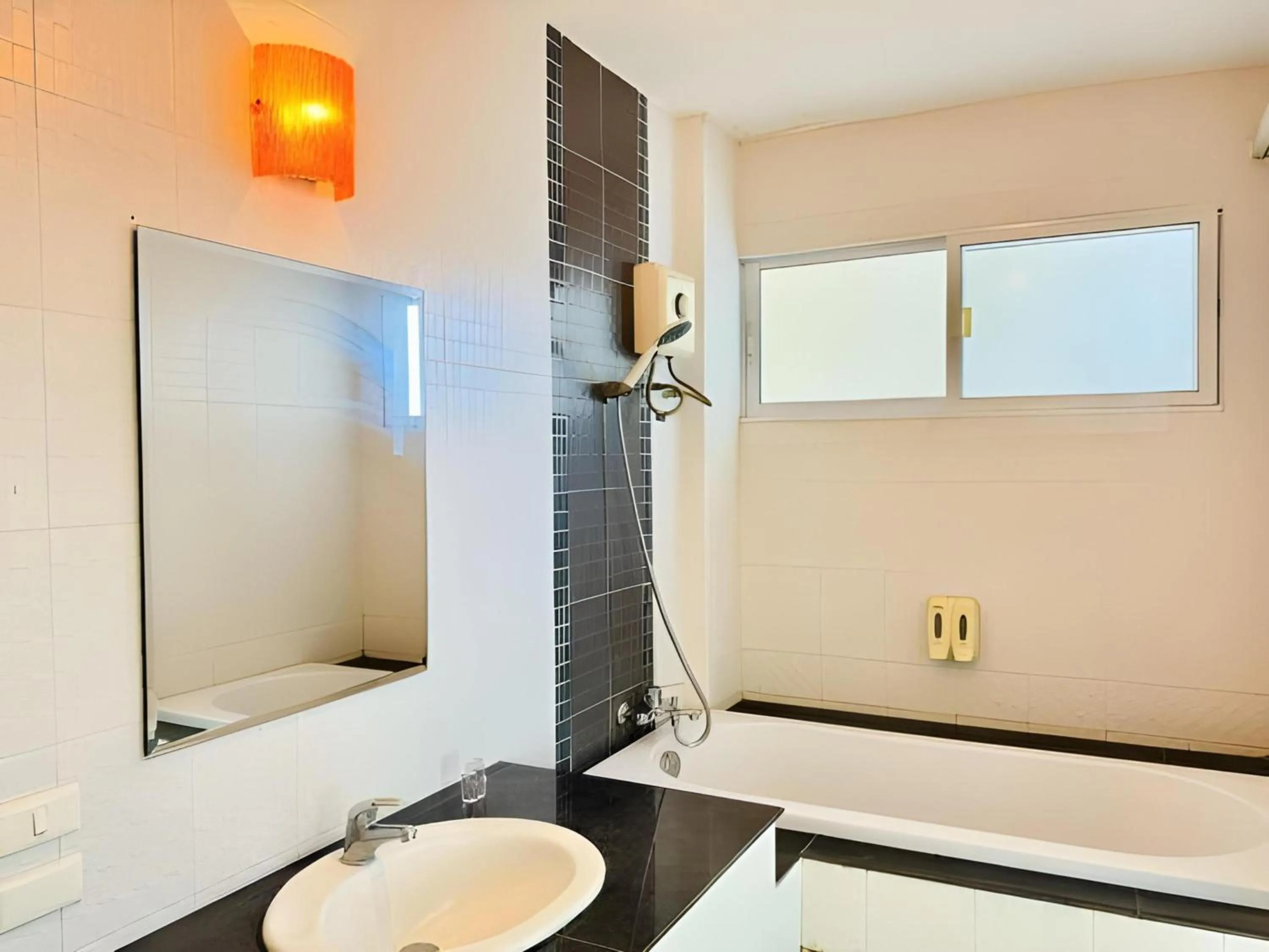 Bathroom in Collection O Bupamontra Chiangmai