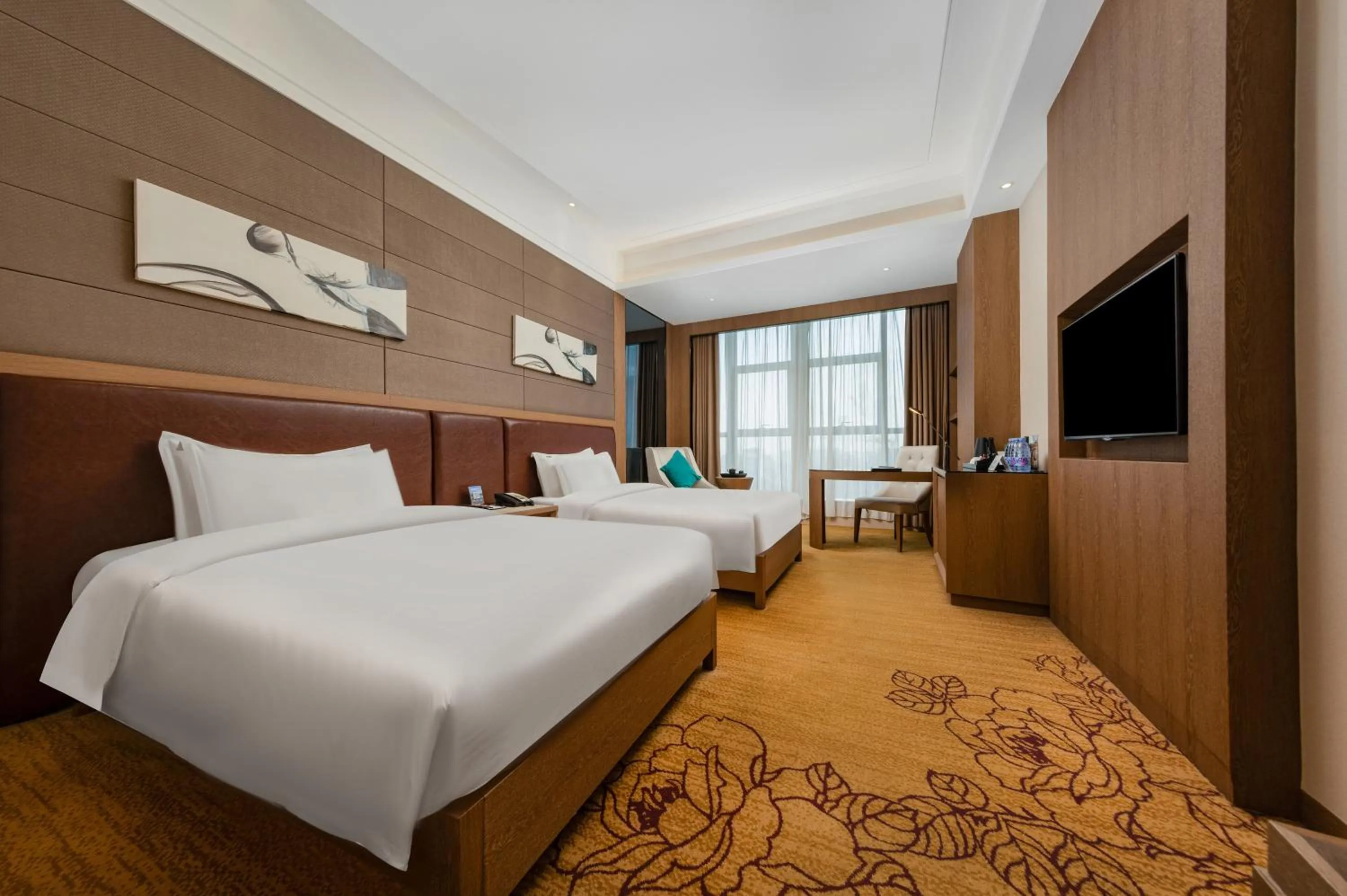 Bed in Honder International Hotel