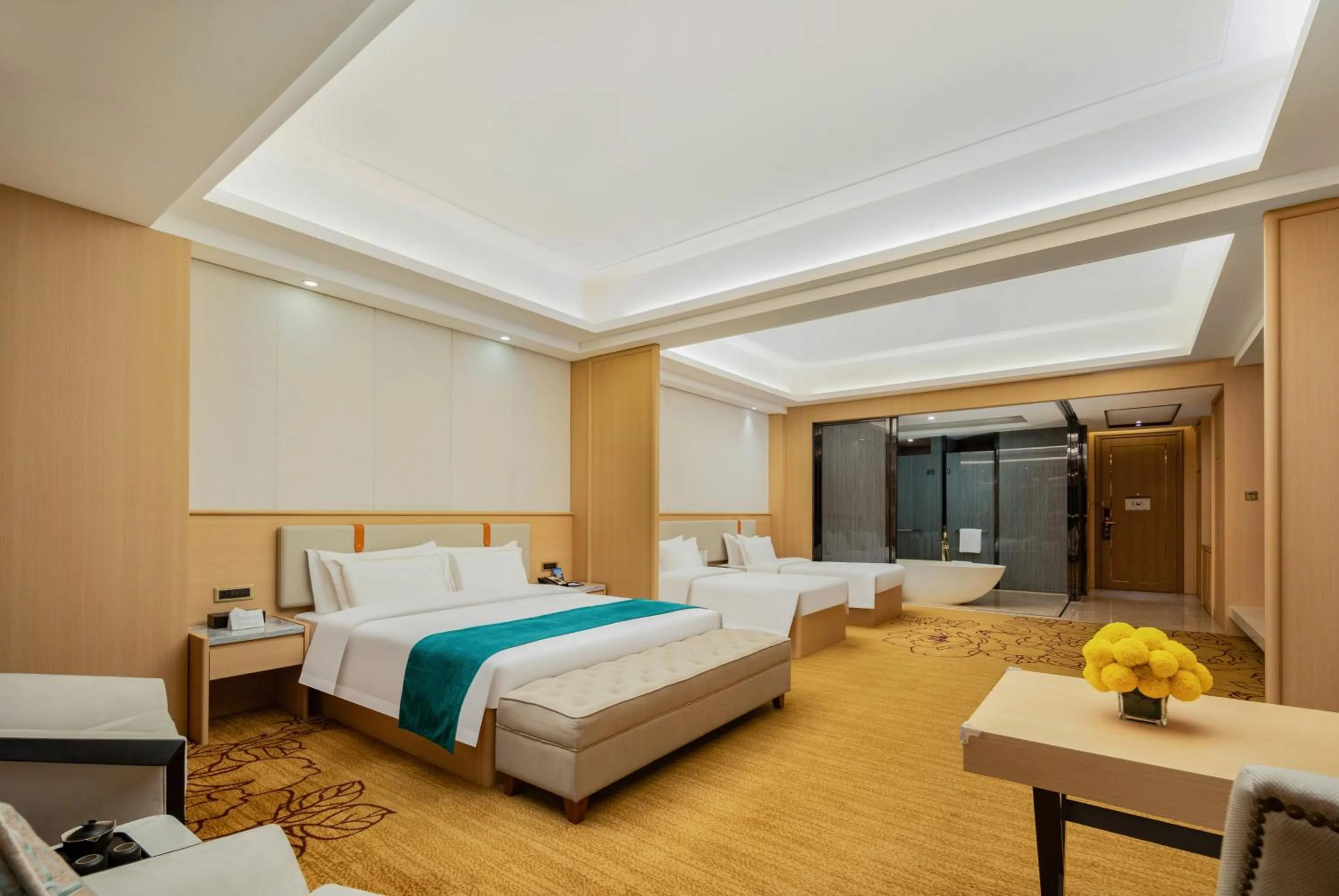 Bed in Honder International Hotel