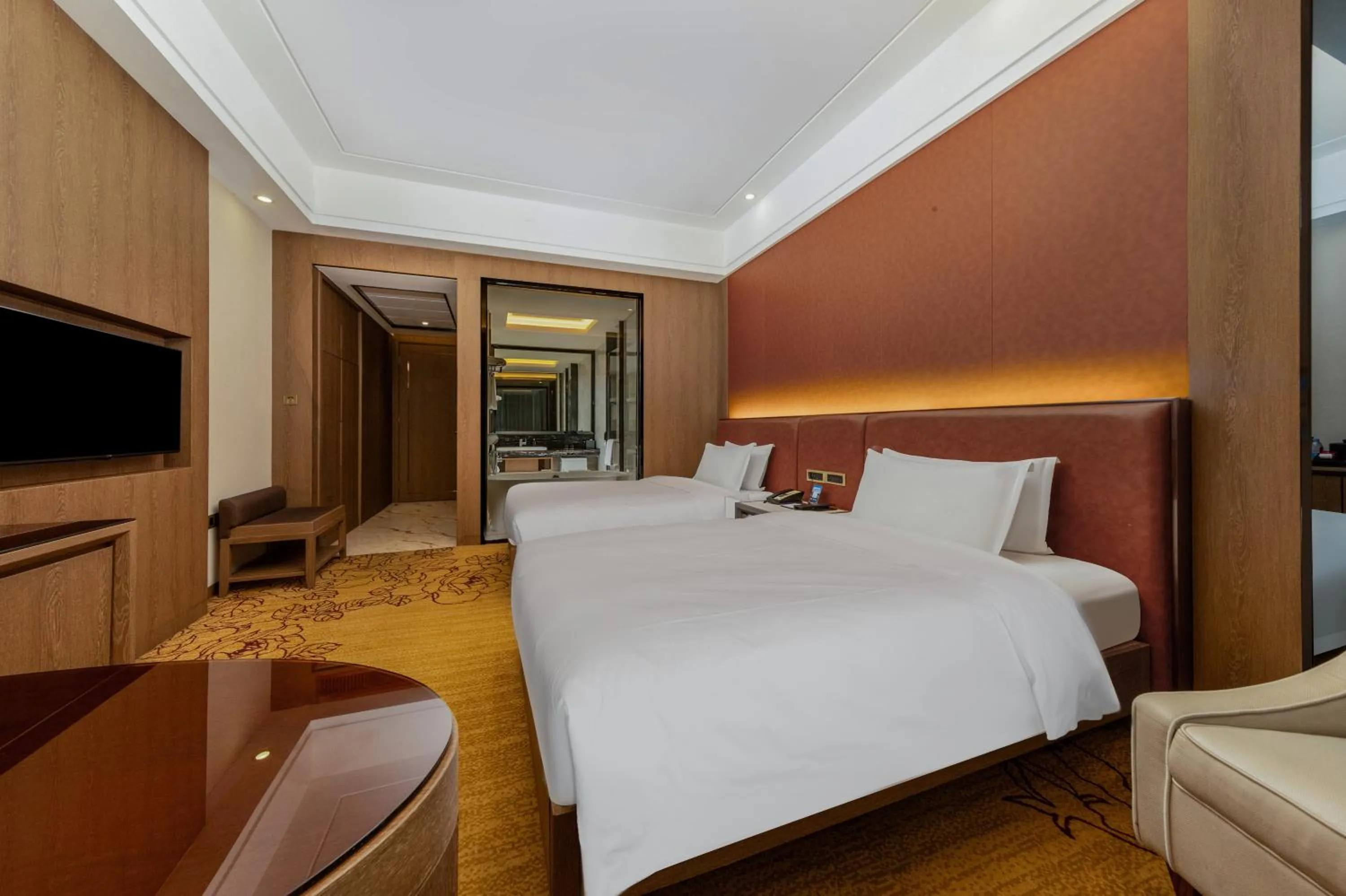 Bed in Honder International Hotel