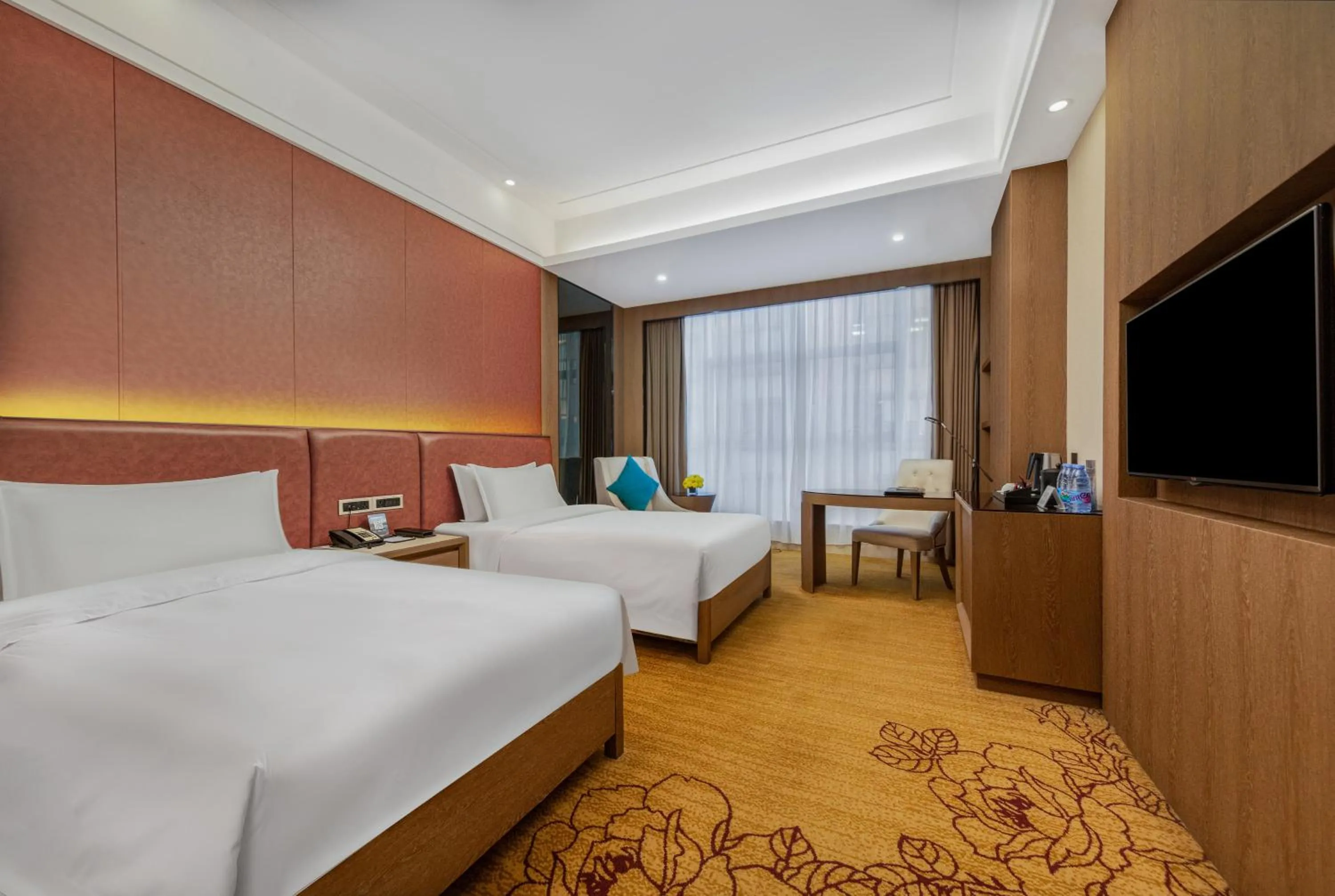 Bed in Honder International Hotel