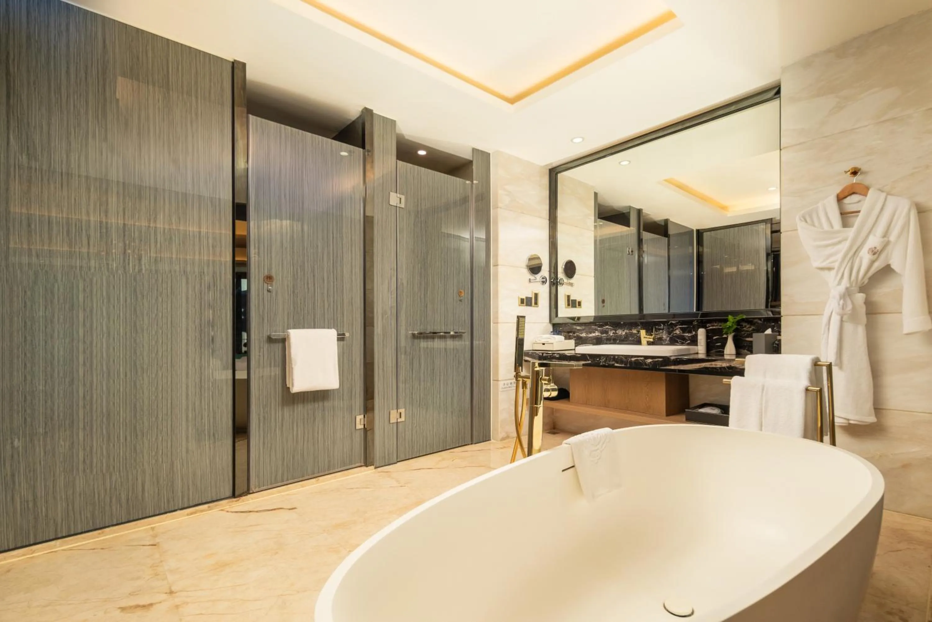 Honder International Hotel