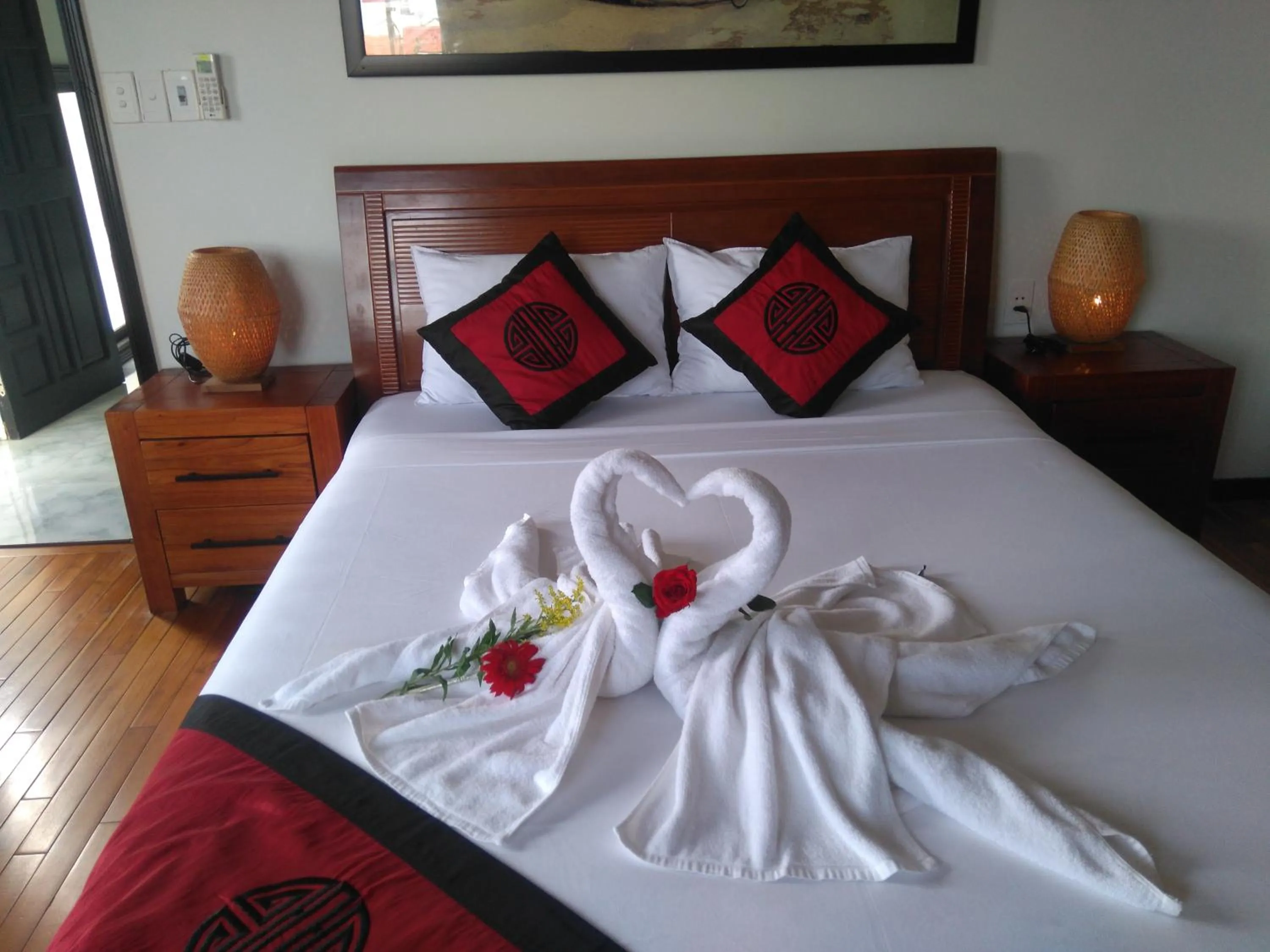 Decorative detail, Bed in Green CoCo HomeStay