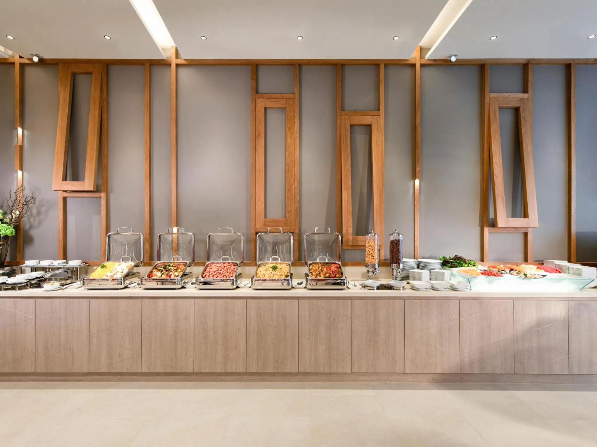 Food and drinks in Boutique hotel Axis Bangkok