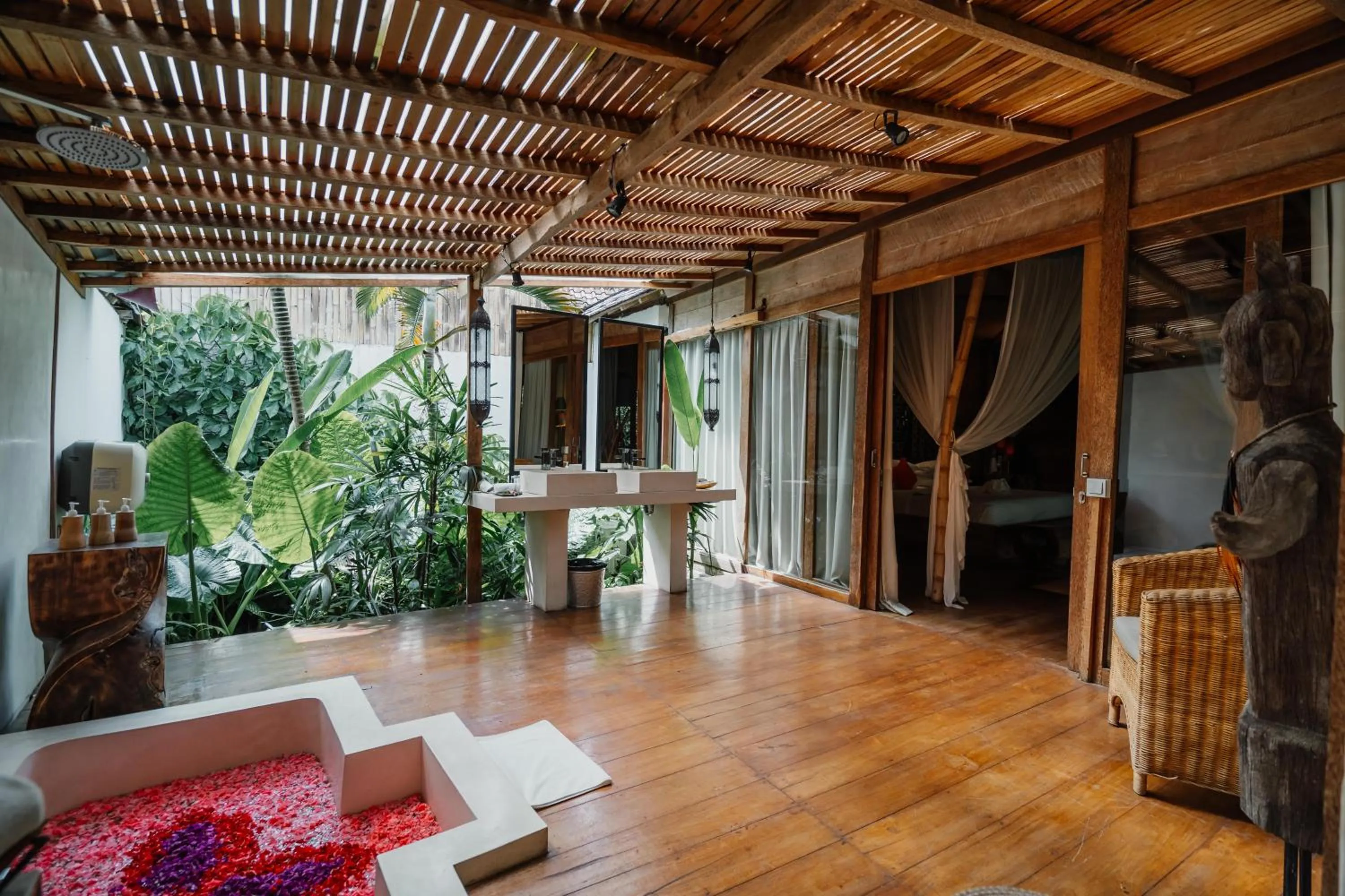 Bathroom in Kropak Canggu