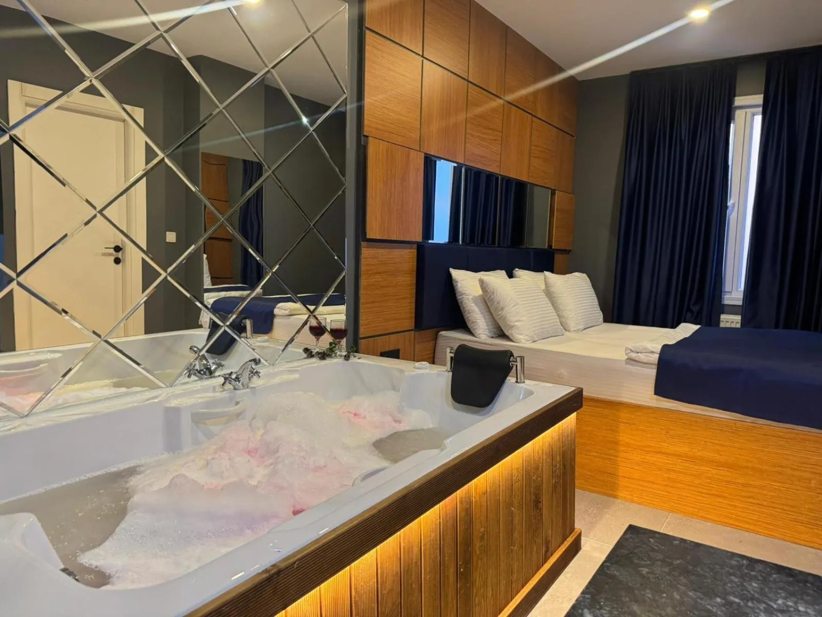 Bath in Guest Suites