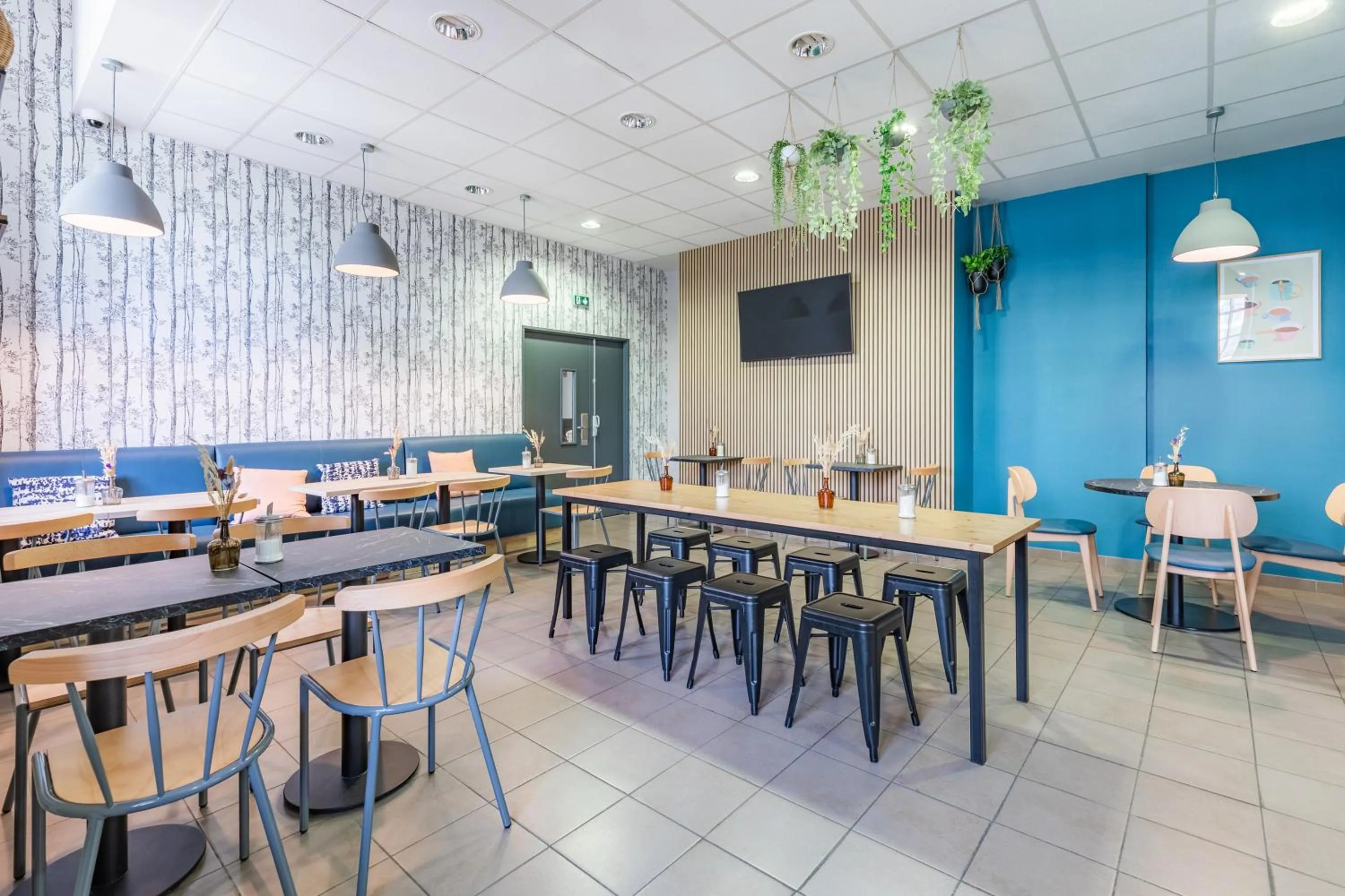 Breakfast in Appart’City Confort Reims Centre