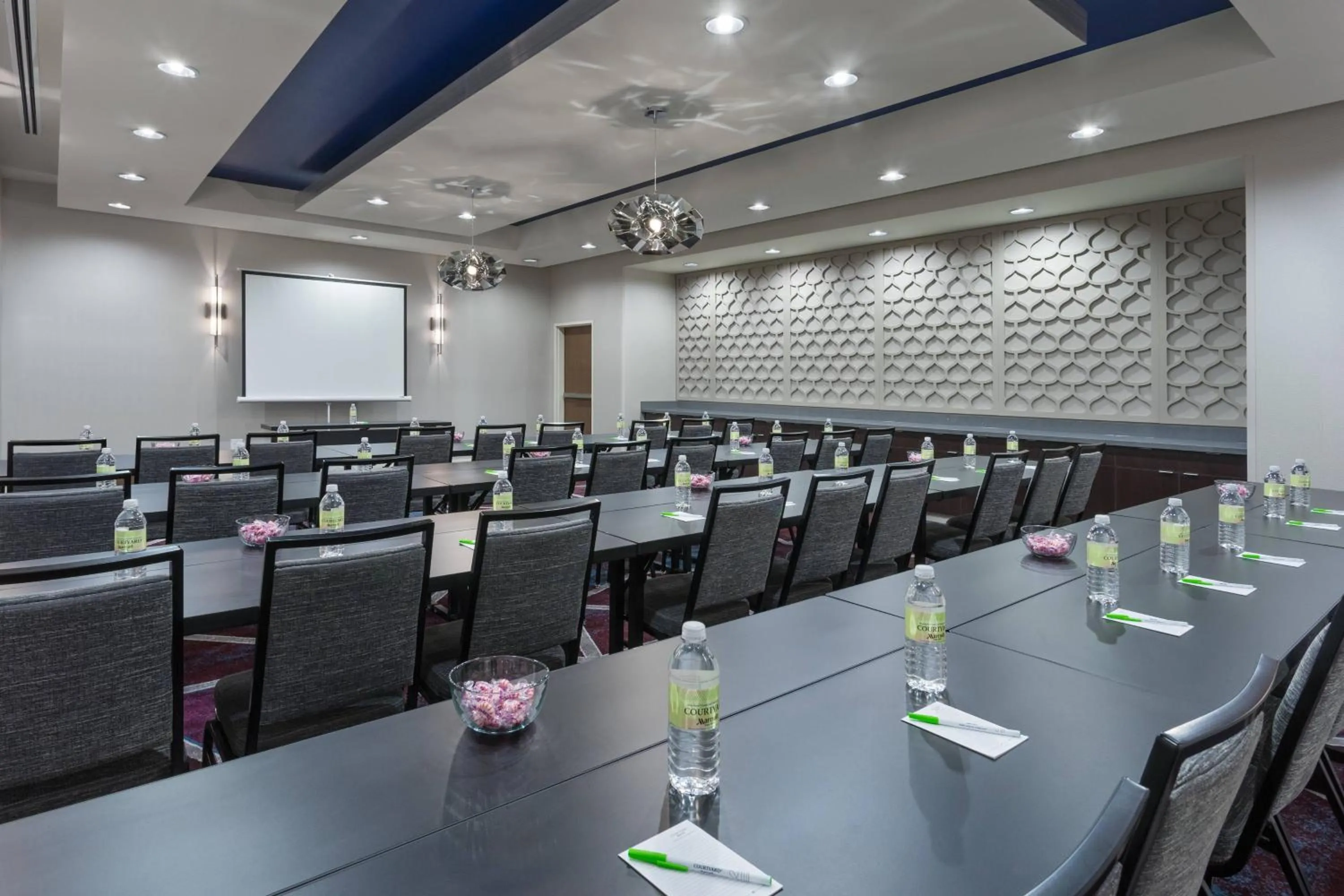 Meeting/conference room in Courtyard by Marriott Houston Katy Mills