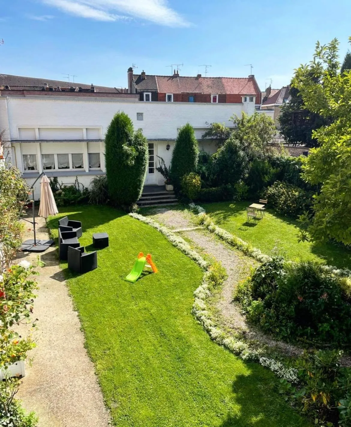 Garden in Hotel Joly