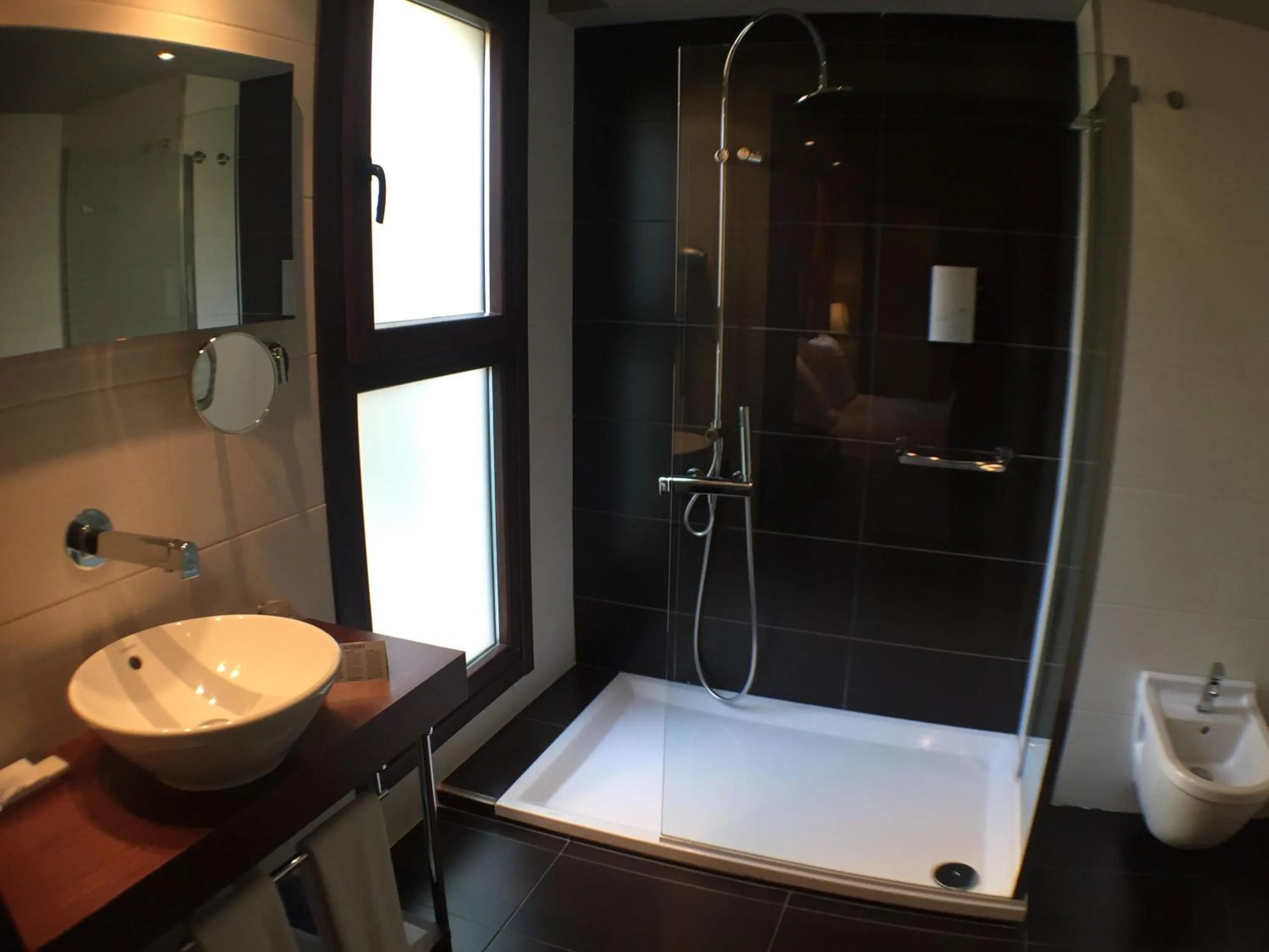 Bathroom in Hotel La Trufa Negra