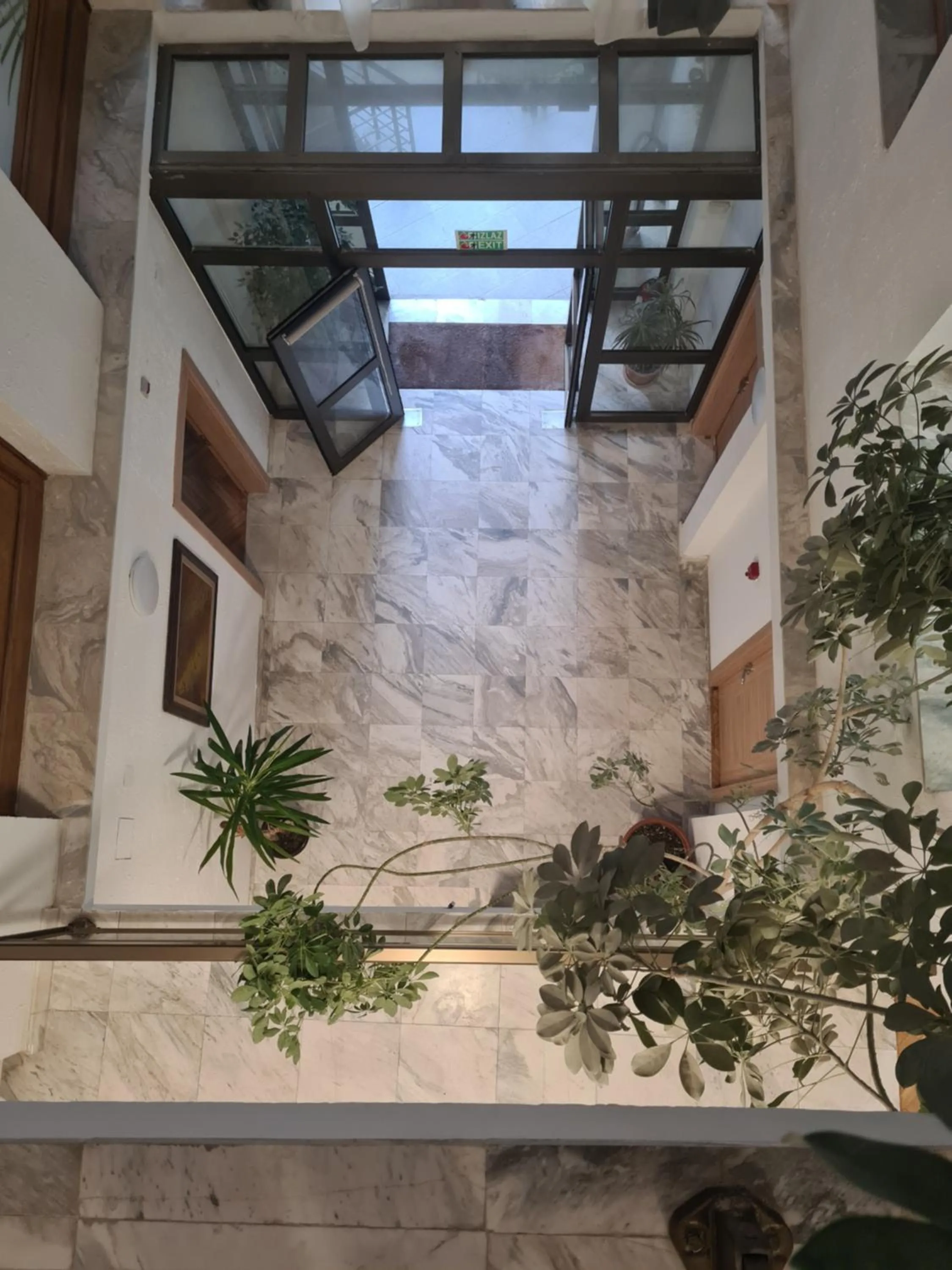 Property building in Fera