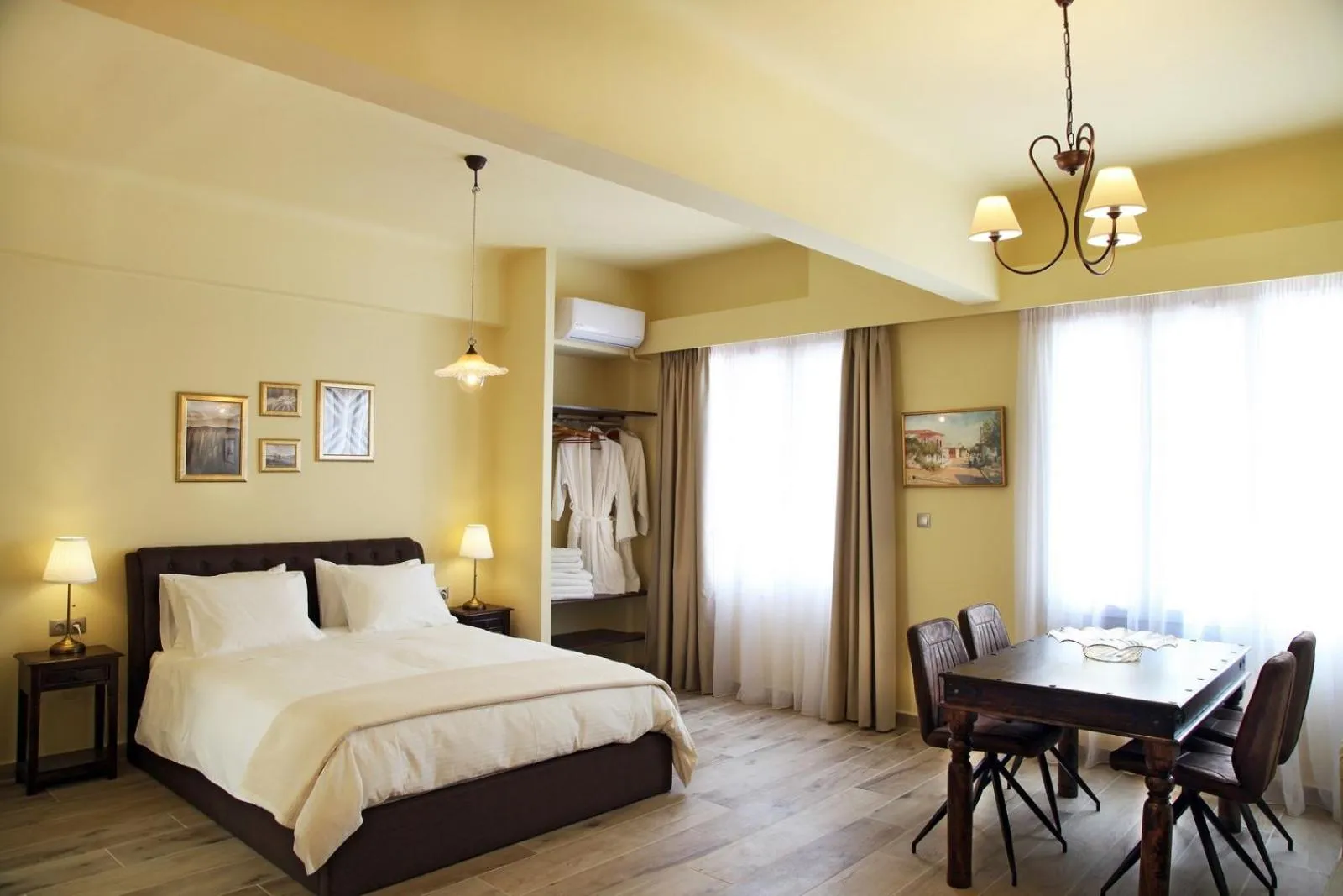 Studio in My Athens House