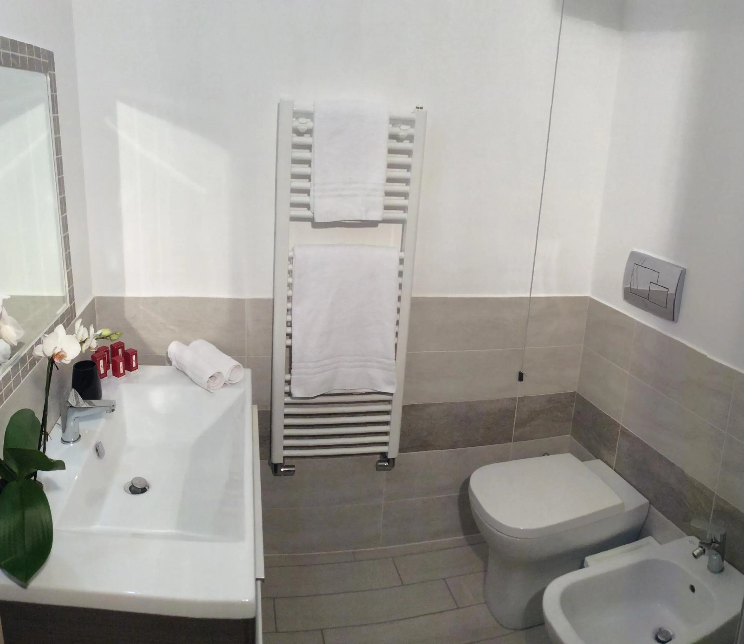 Bathroom in Hotel e trattoria San Giorgio