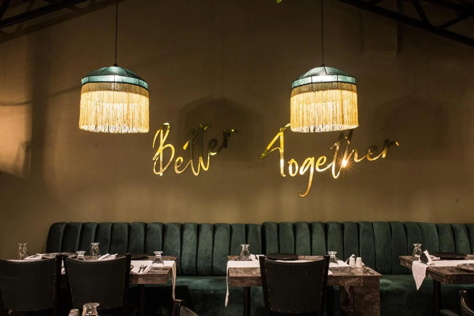 Restaurant/places to eat in Mogla Tashan Hotel