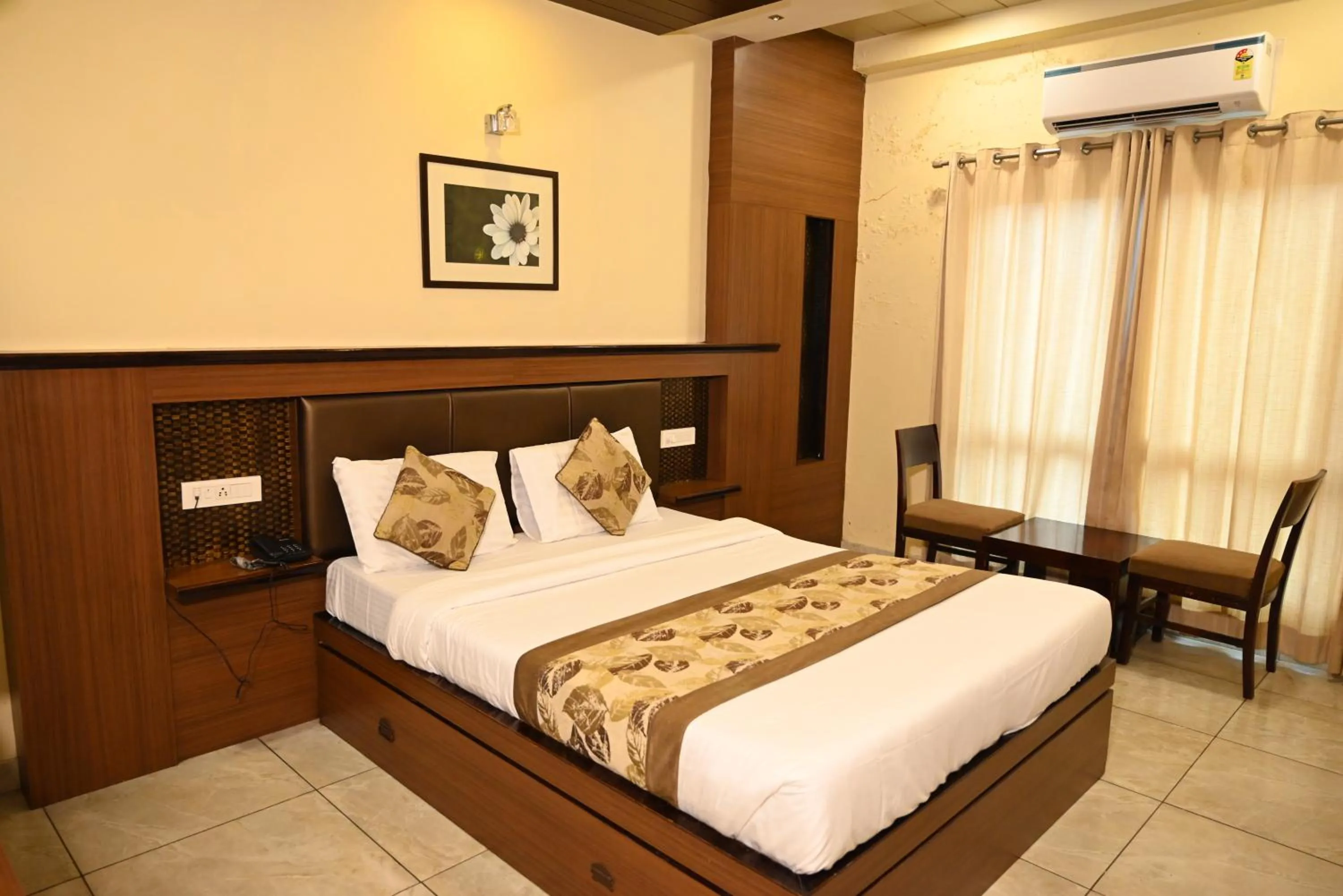 Bedroom in Hotel Plaza Inn, Ajmer