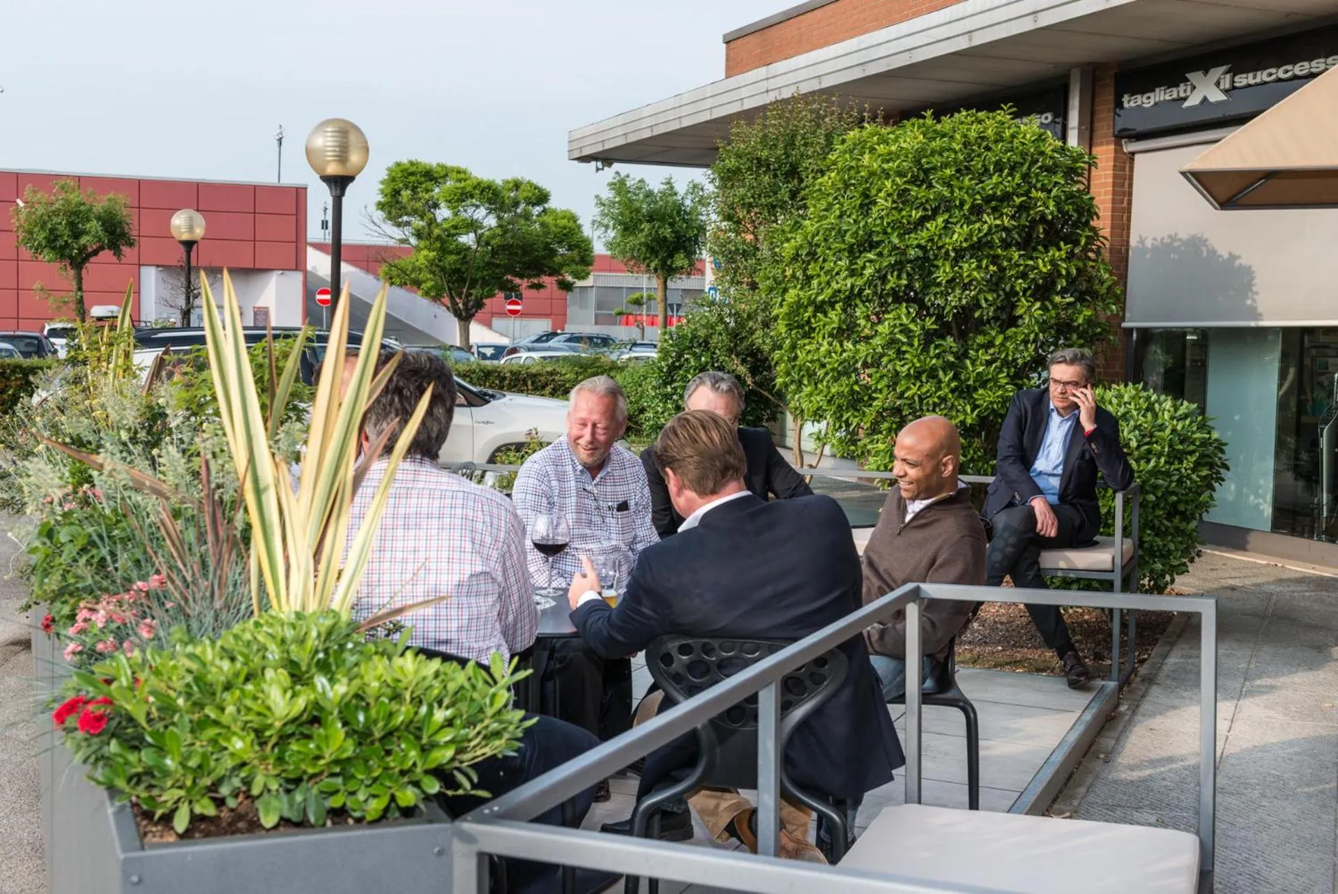 Lounge or bar in Point Hotel