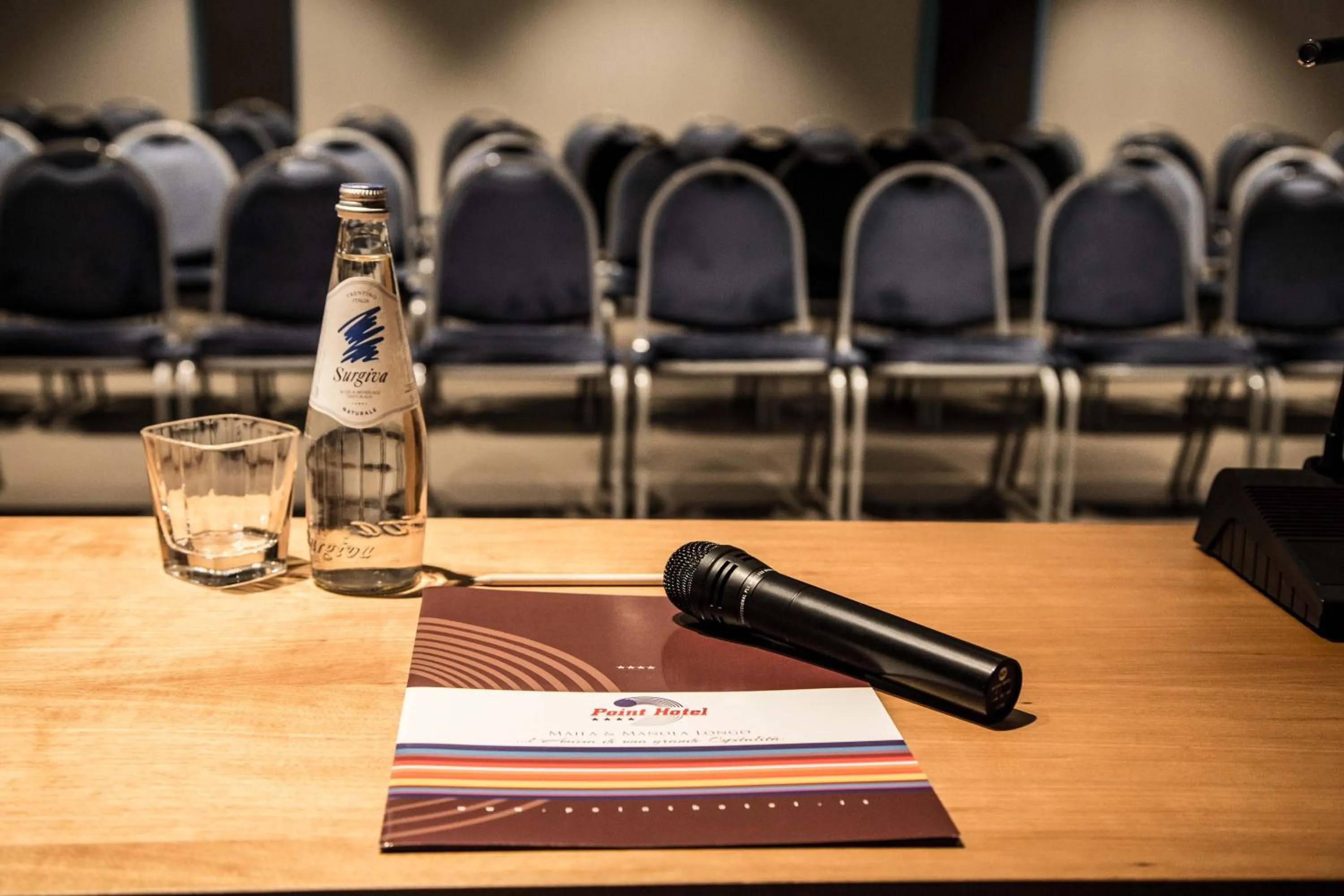 Business facilities in Point Hotel