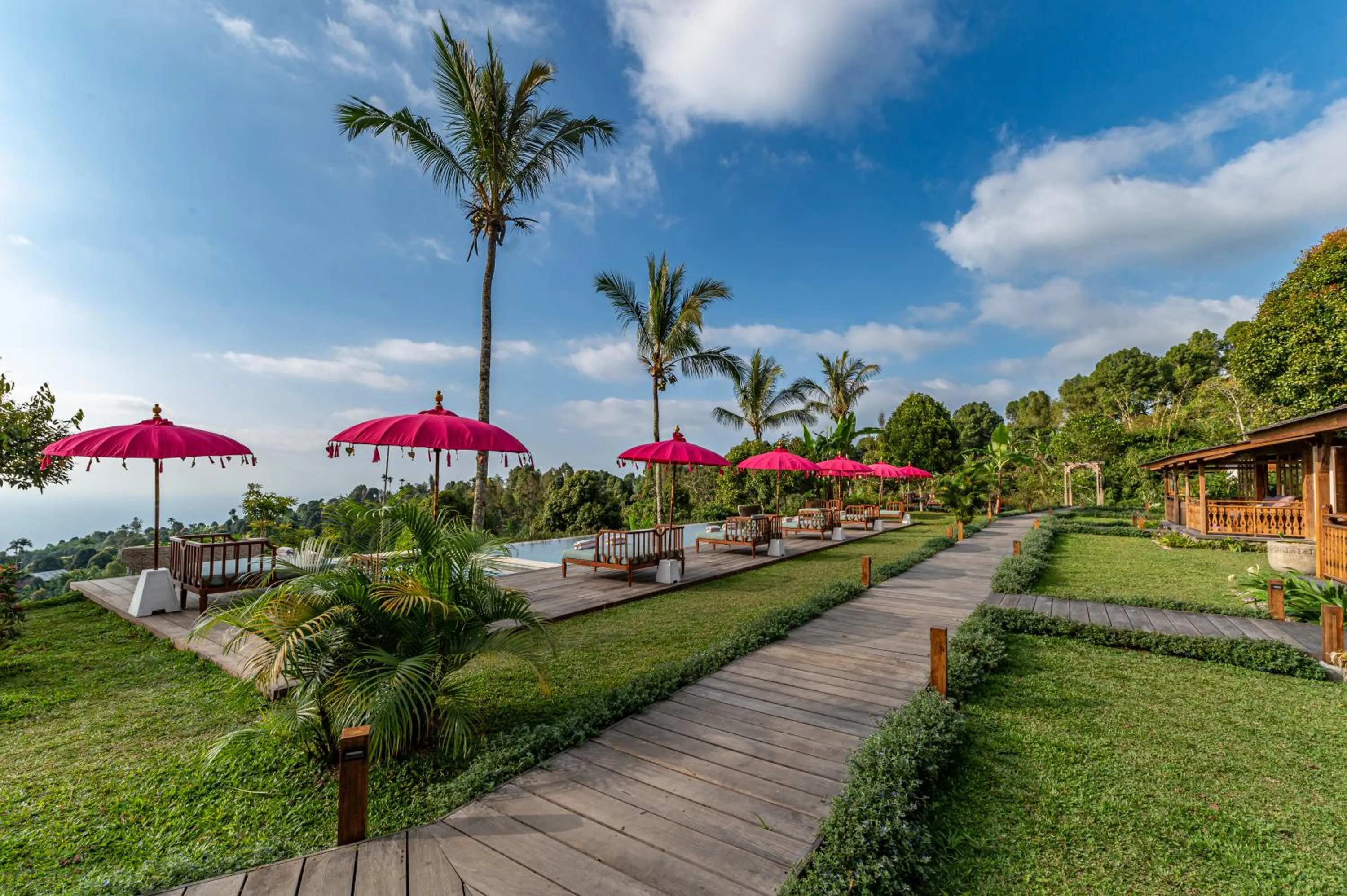 Swimming pool in Umah Lusa